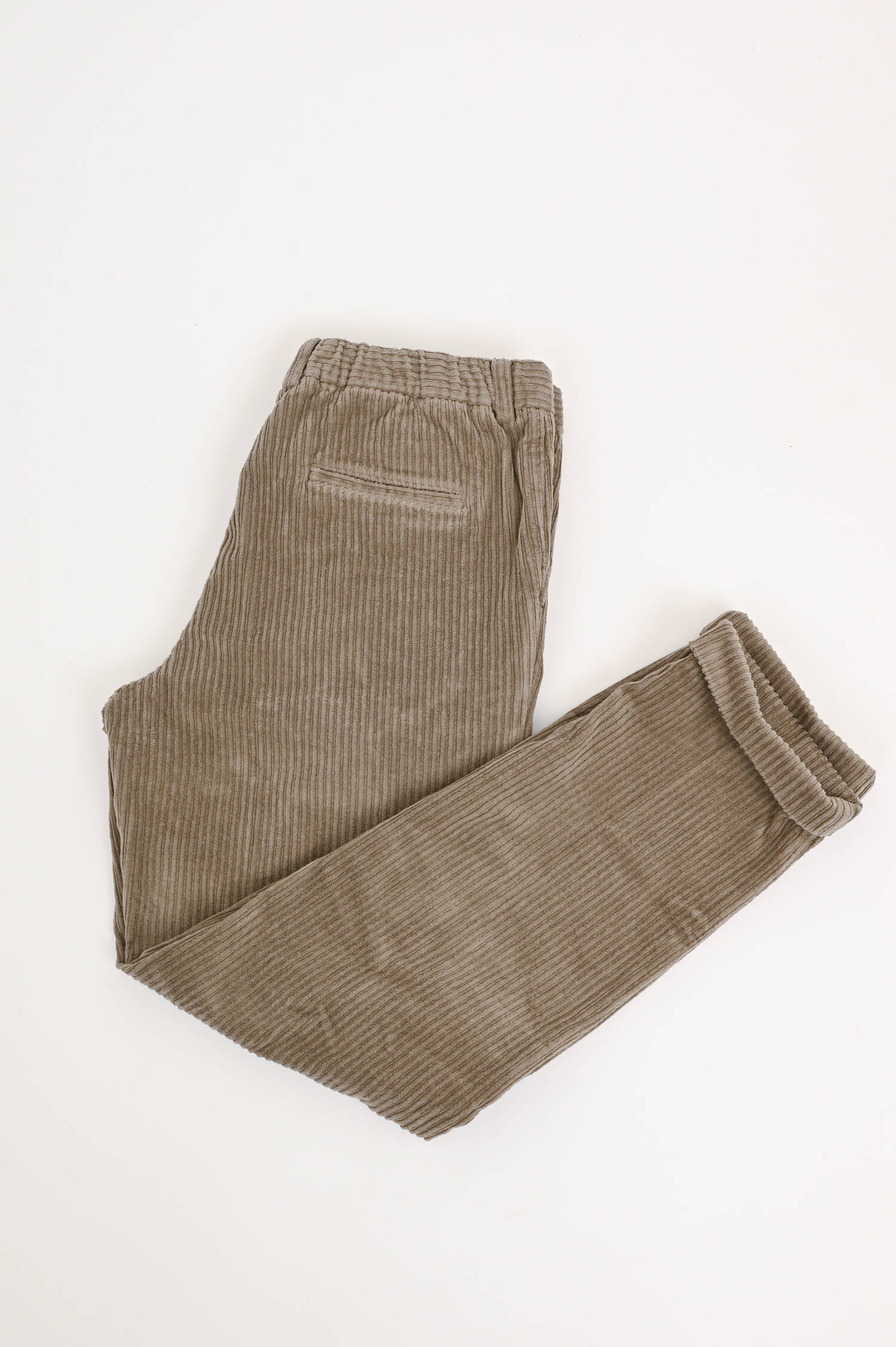 Breitcordhose in Taupe Breitcordhose in Taupe