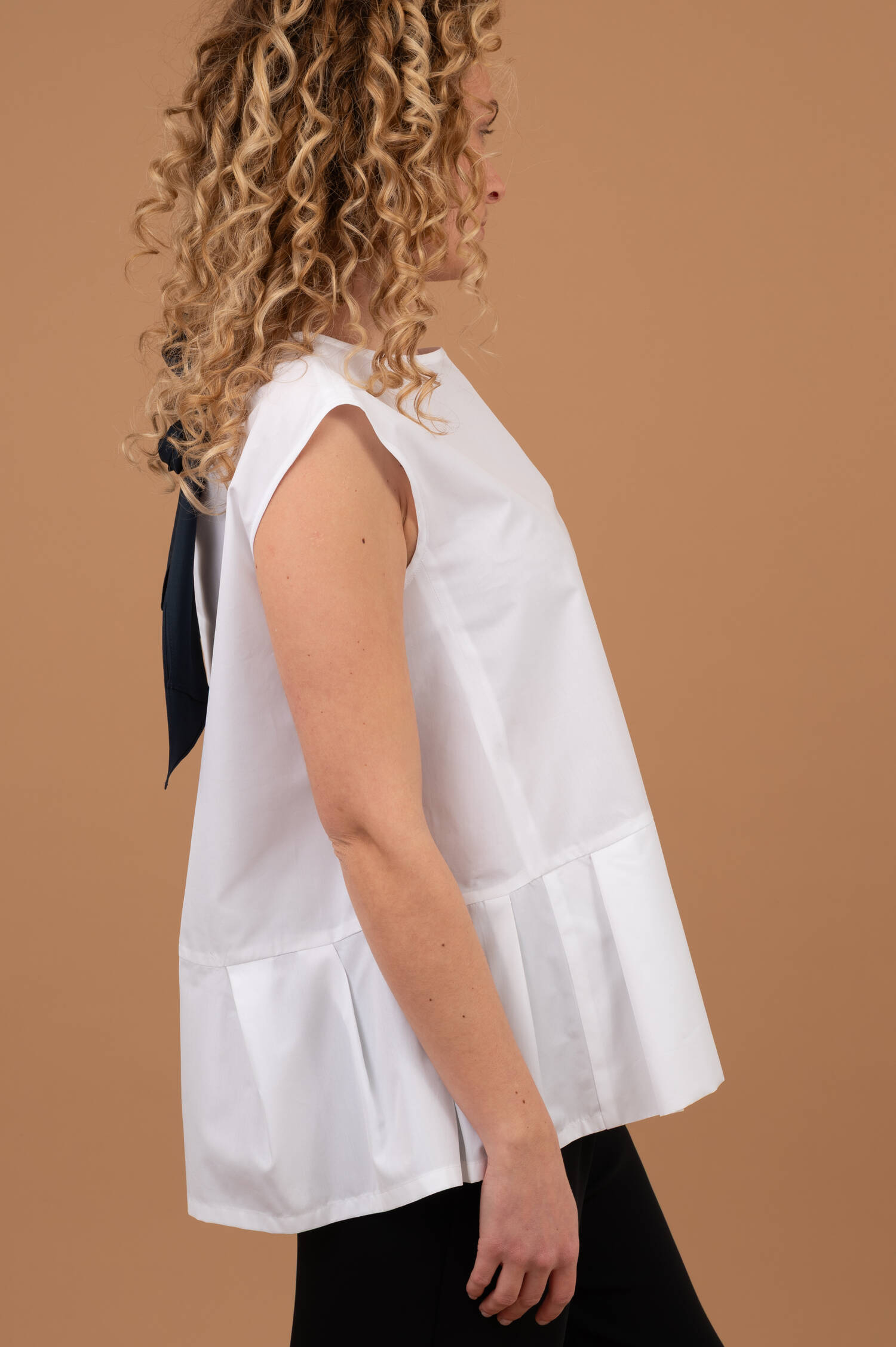 Blusentop BRAVA in Weiß Blusentop BRAVA in Weiß