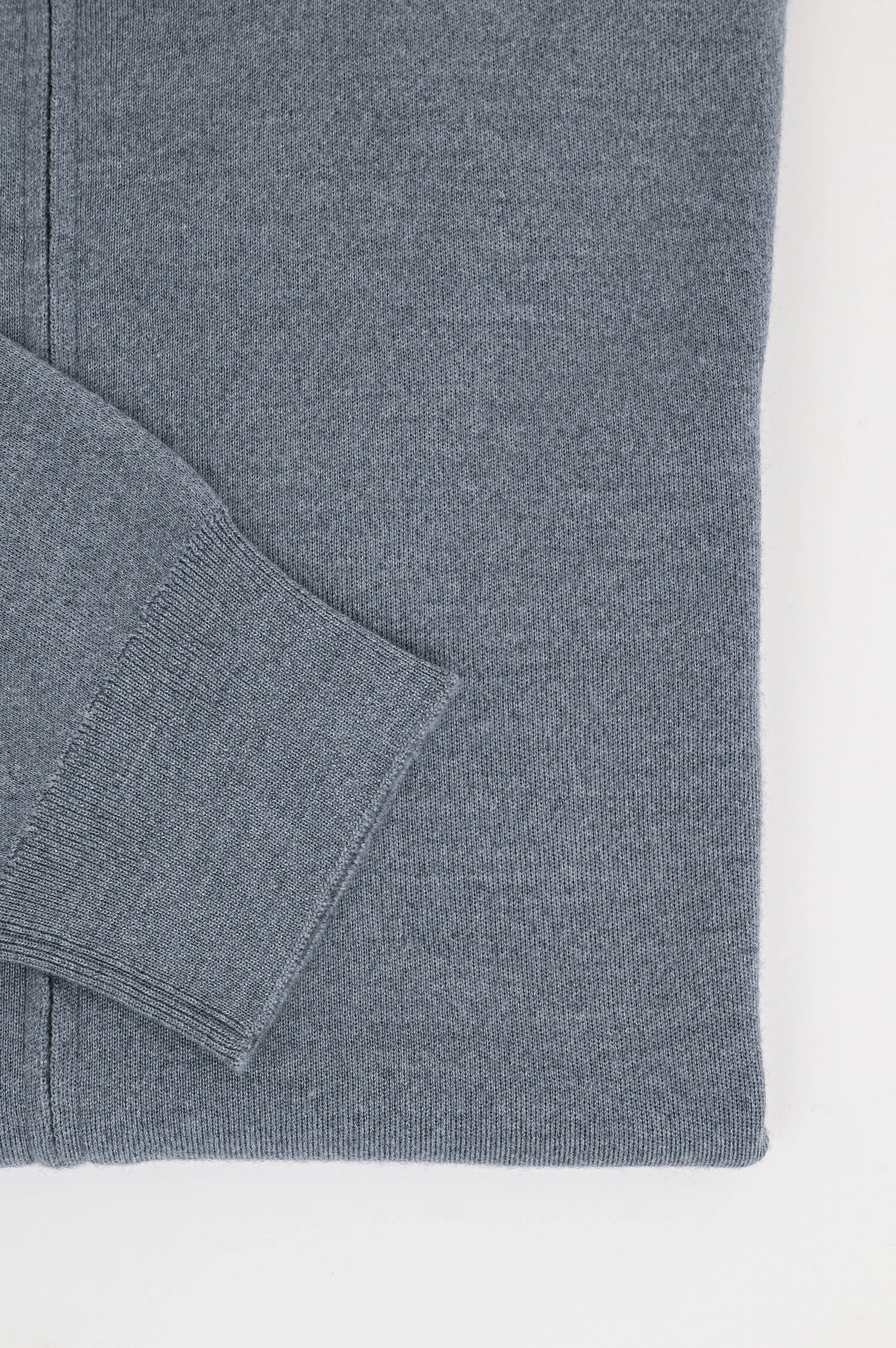 Strickjacke aus Merino-Wolle in Dunkelgrau