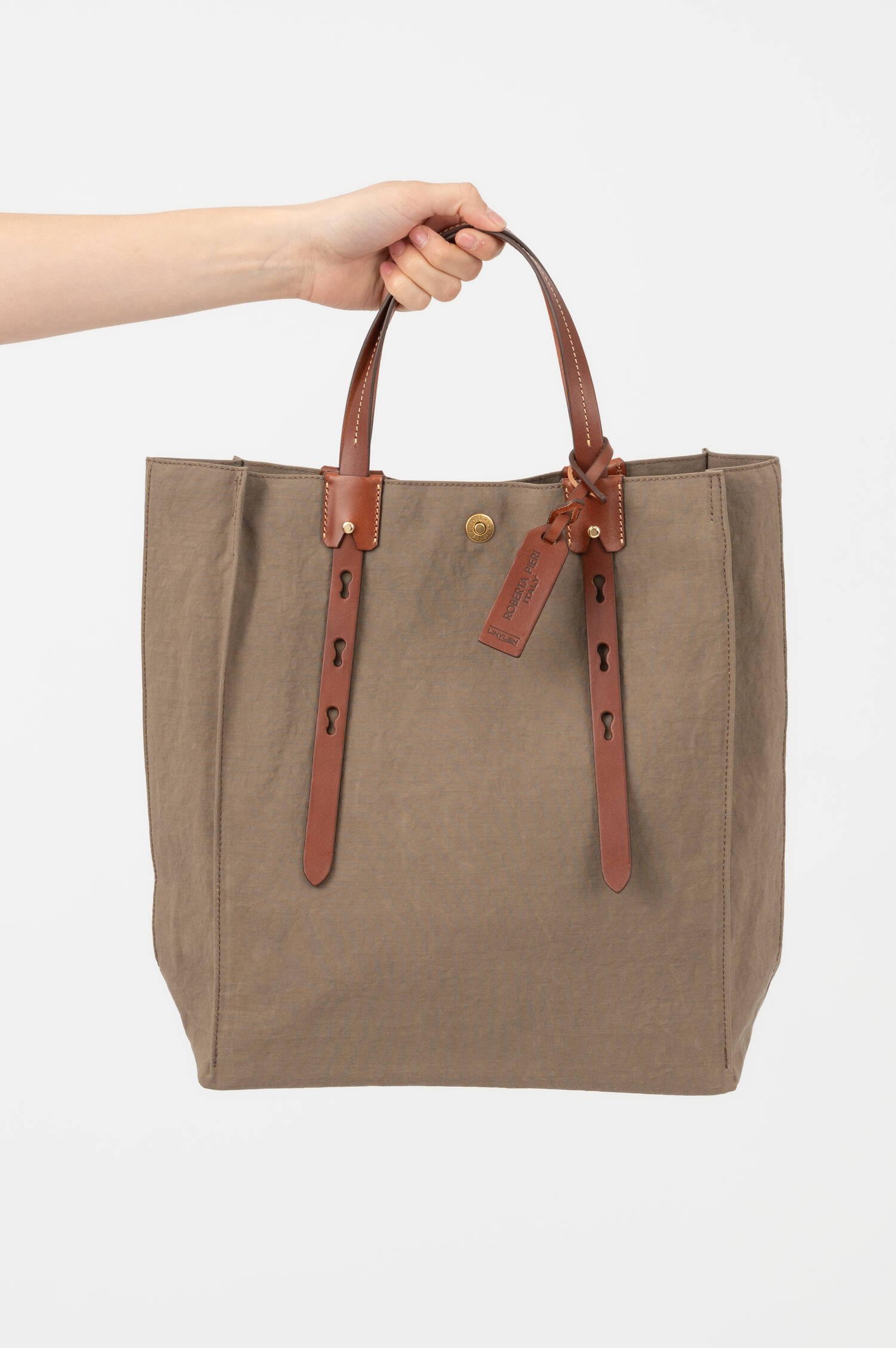 Tasche EDGE CARRY in Taupe Tasche EDGE CARRY in Taupe