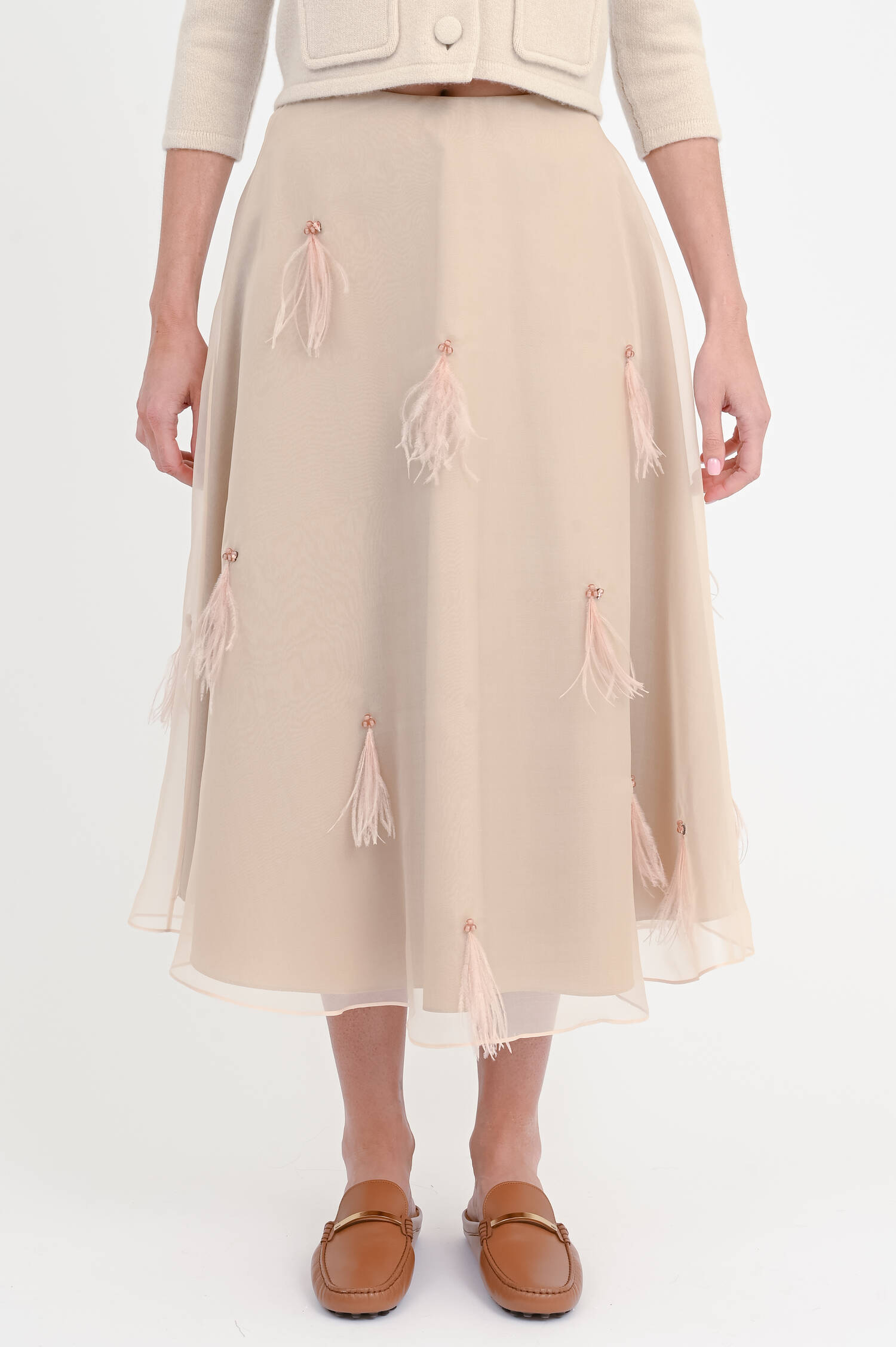 Seiden-Midi-Rock mit Federn in Soft Tan