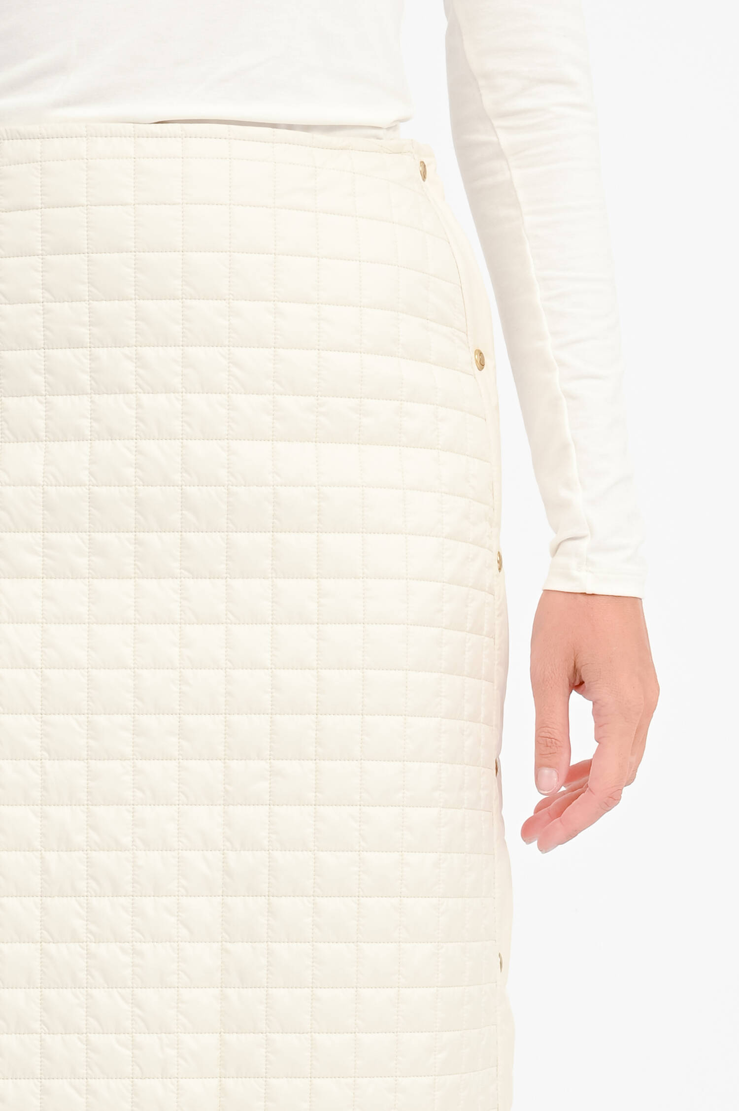 Gepolsterter Rock mit Karosteppung in Creme