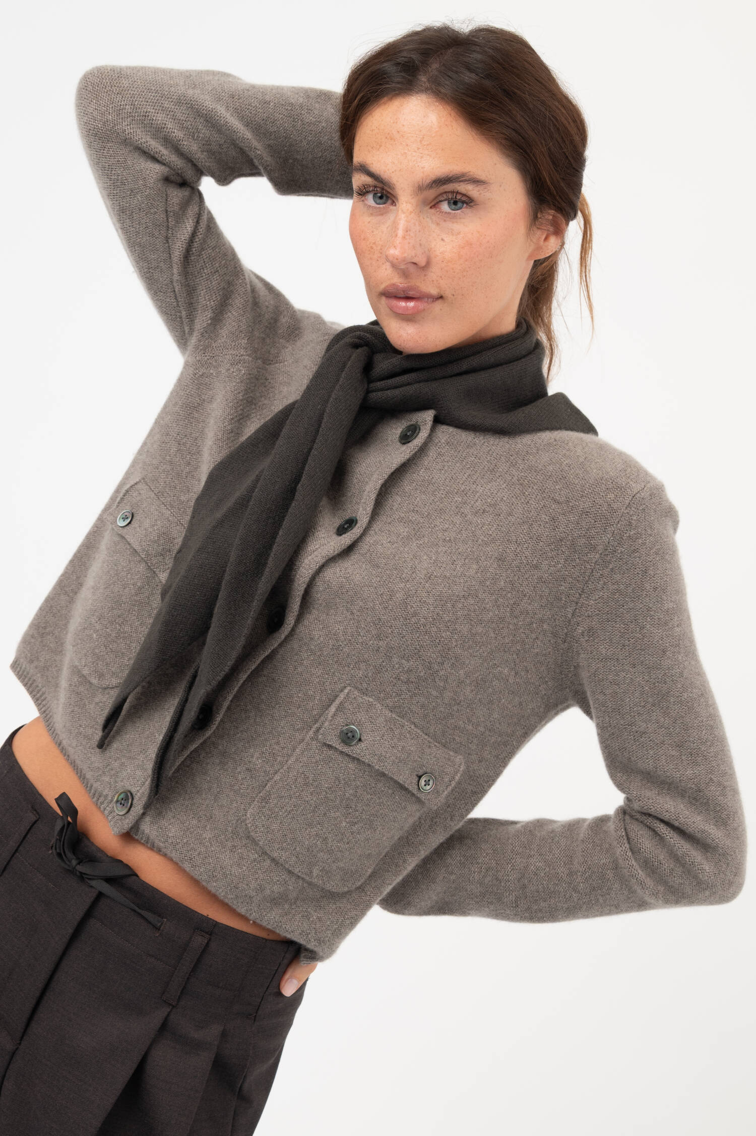 Cashmere Dreieckstuch FLORIANNE in Dunkelgrün Cashmere Dreieckstuch FLORIANNE in Dunkelgrün