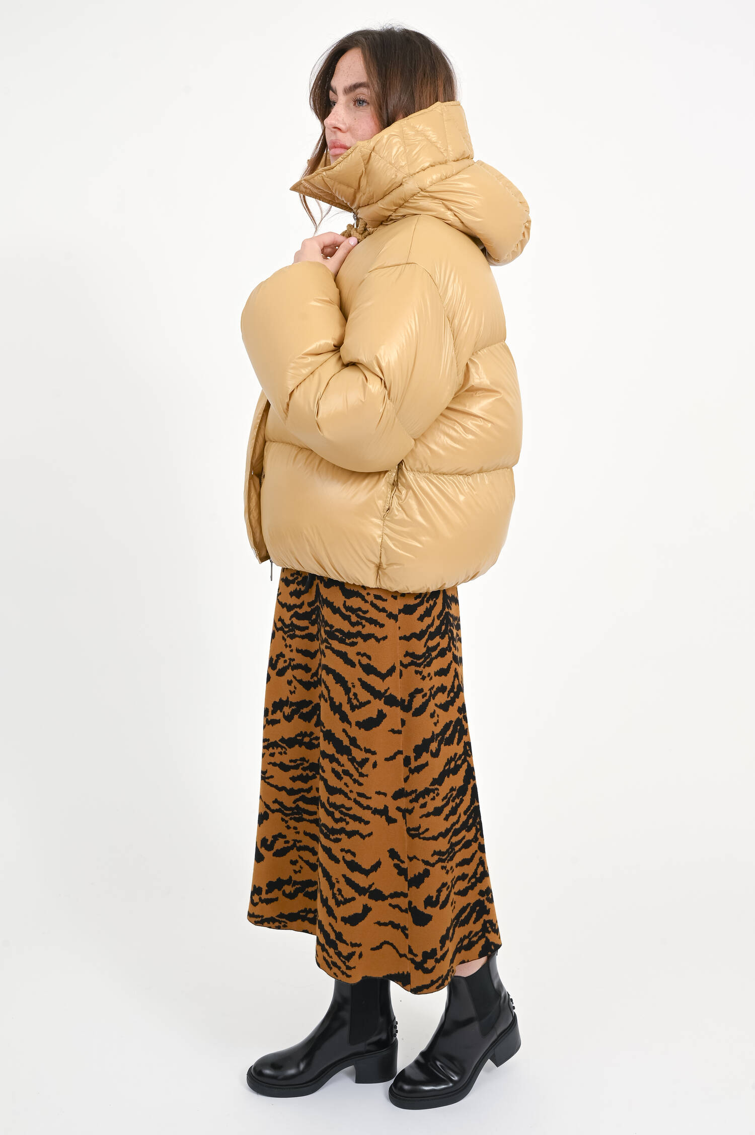 Leichte Daunenjacke in Senfgelb Leichte Daunenjacke in Senfgelb