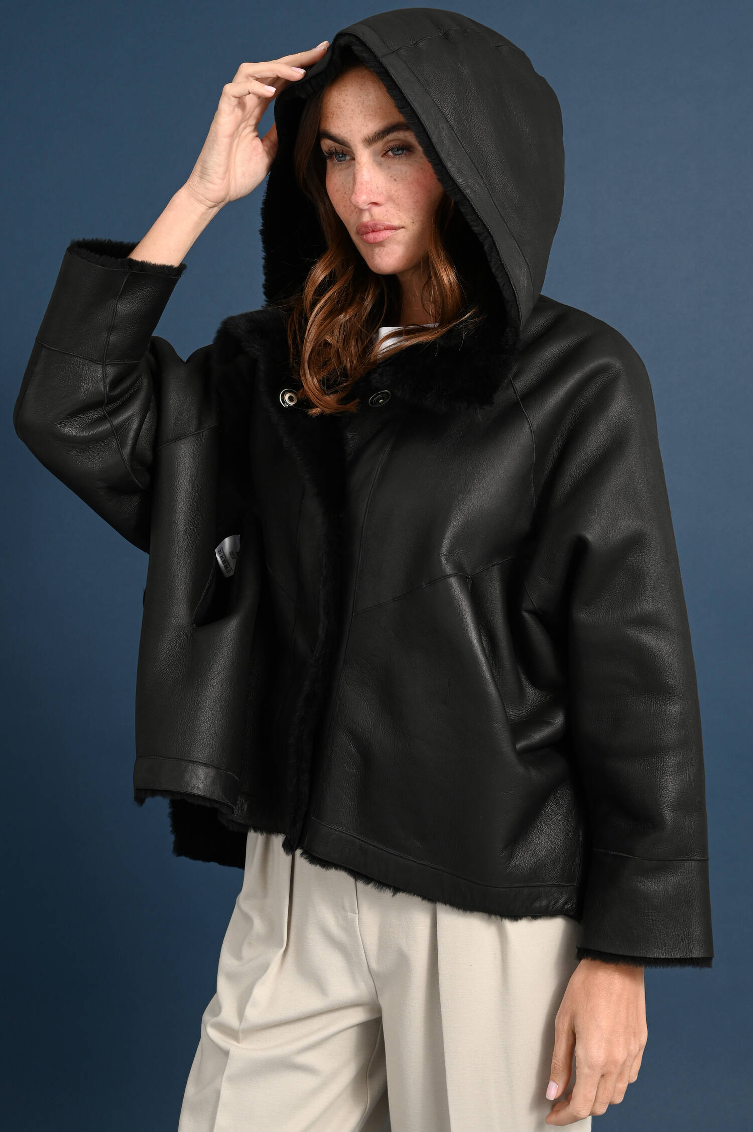 Wende-Lederjacke CLARA mit Kapuze 