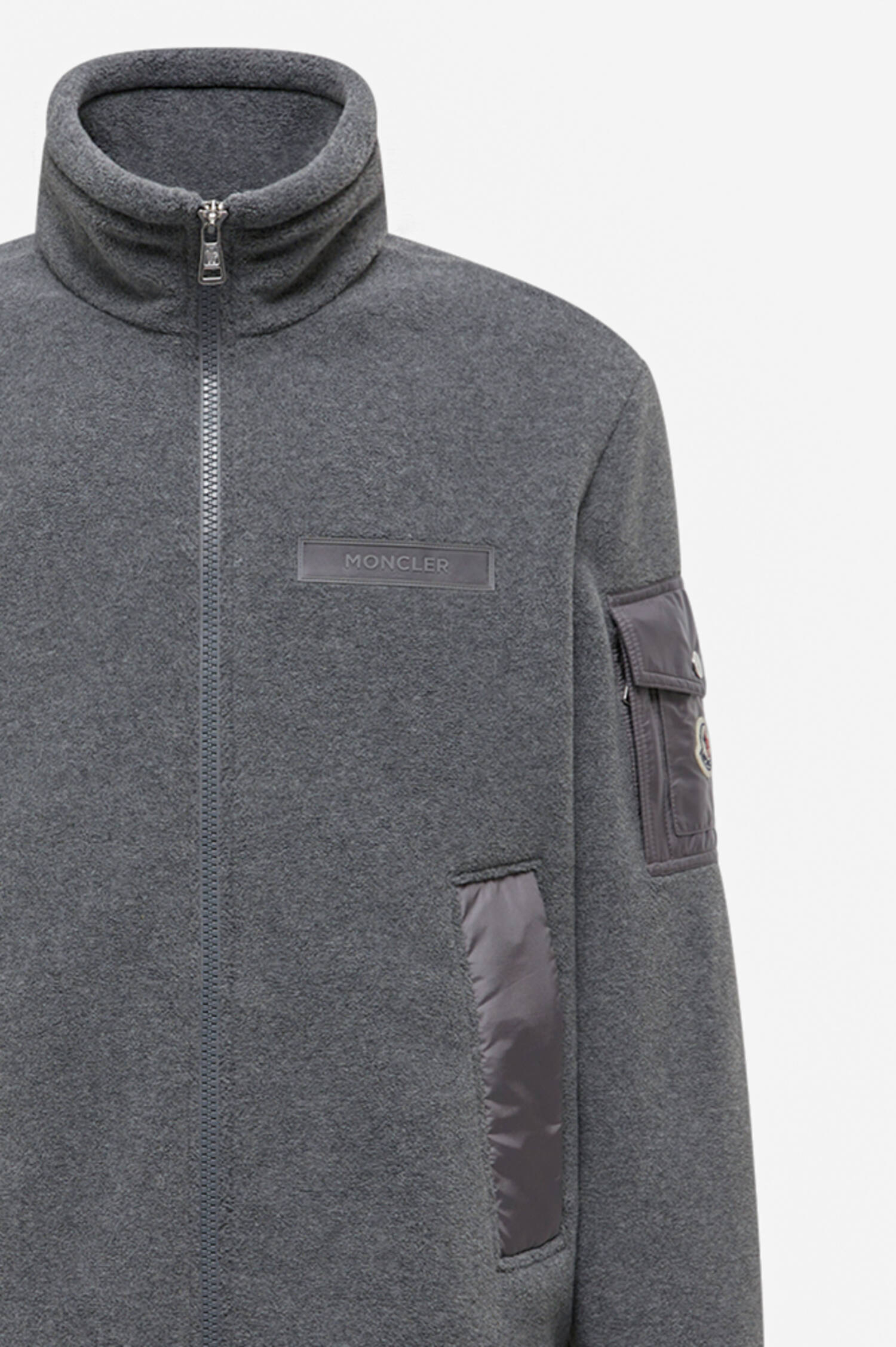 Fleecejacke mit Logo-Patch in Steingrau Fleecejacke mit Logo-Patch in Steingrau