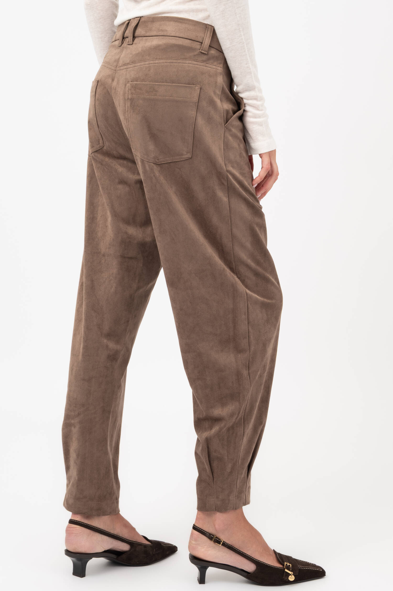 Vegane-Velourslederhose ODELIA in Braun Vegane-Velourslederhose ODELIA in Braun