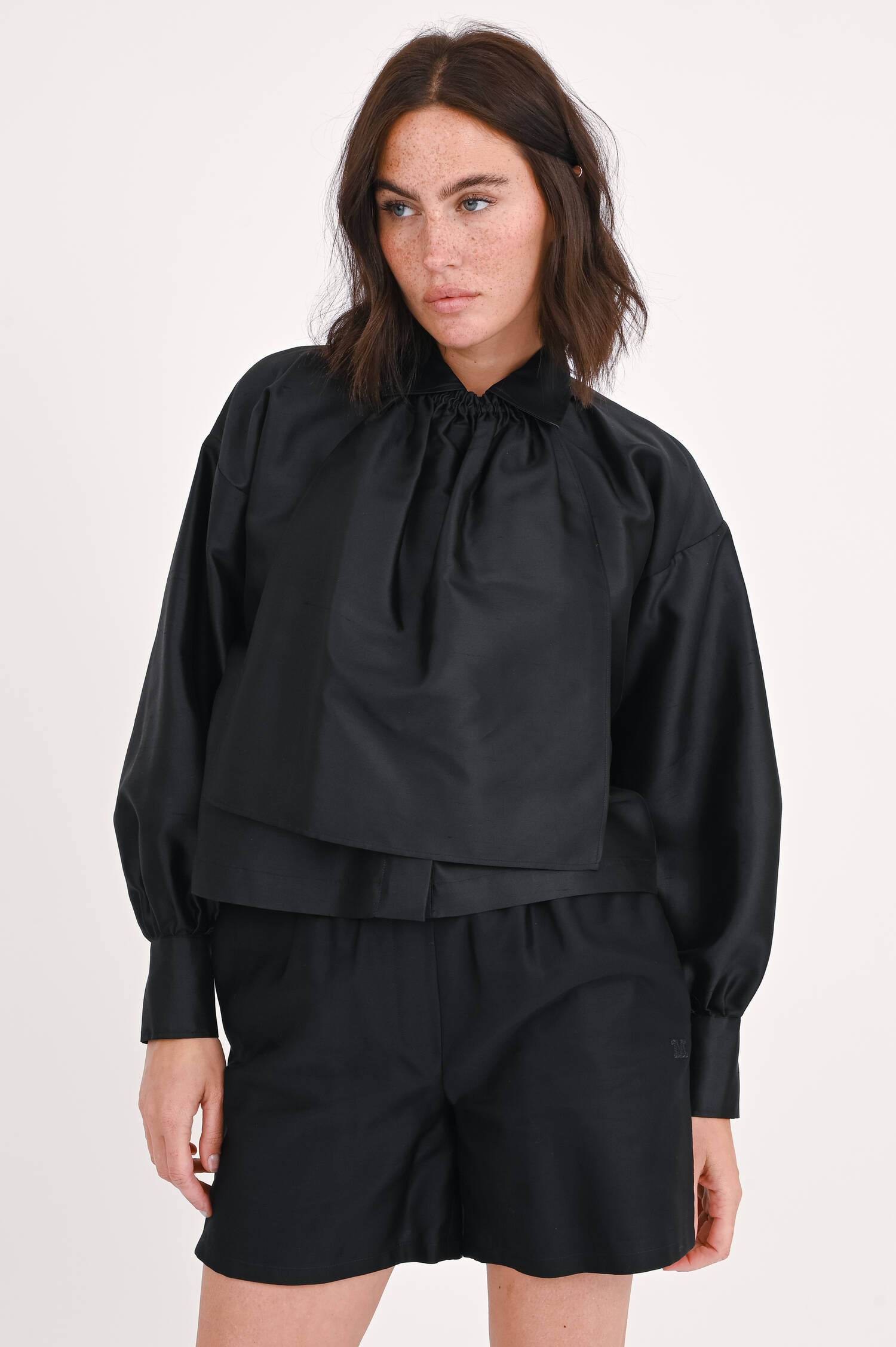 Hemdbluse CALLAS mit Blende in Schwarz Hemdbluse CALLAS mit Blende in Schwarz