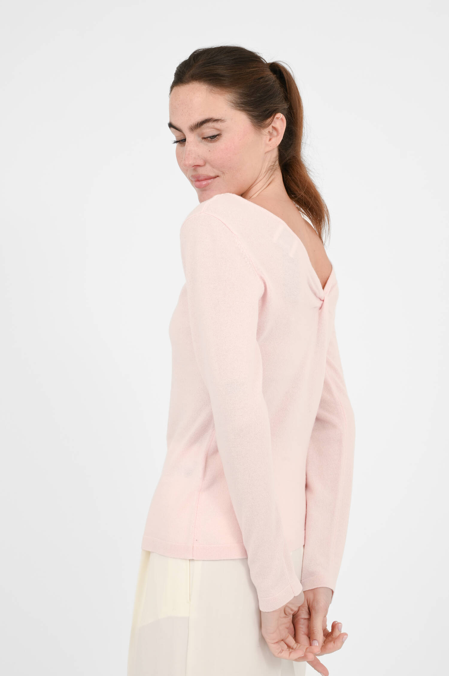 Longsleeve mit V-Ausschnitt im Rückenteil in Rosa