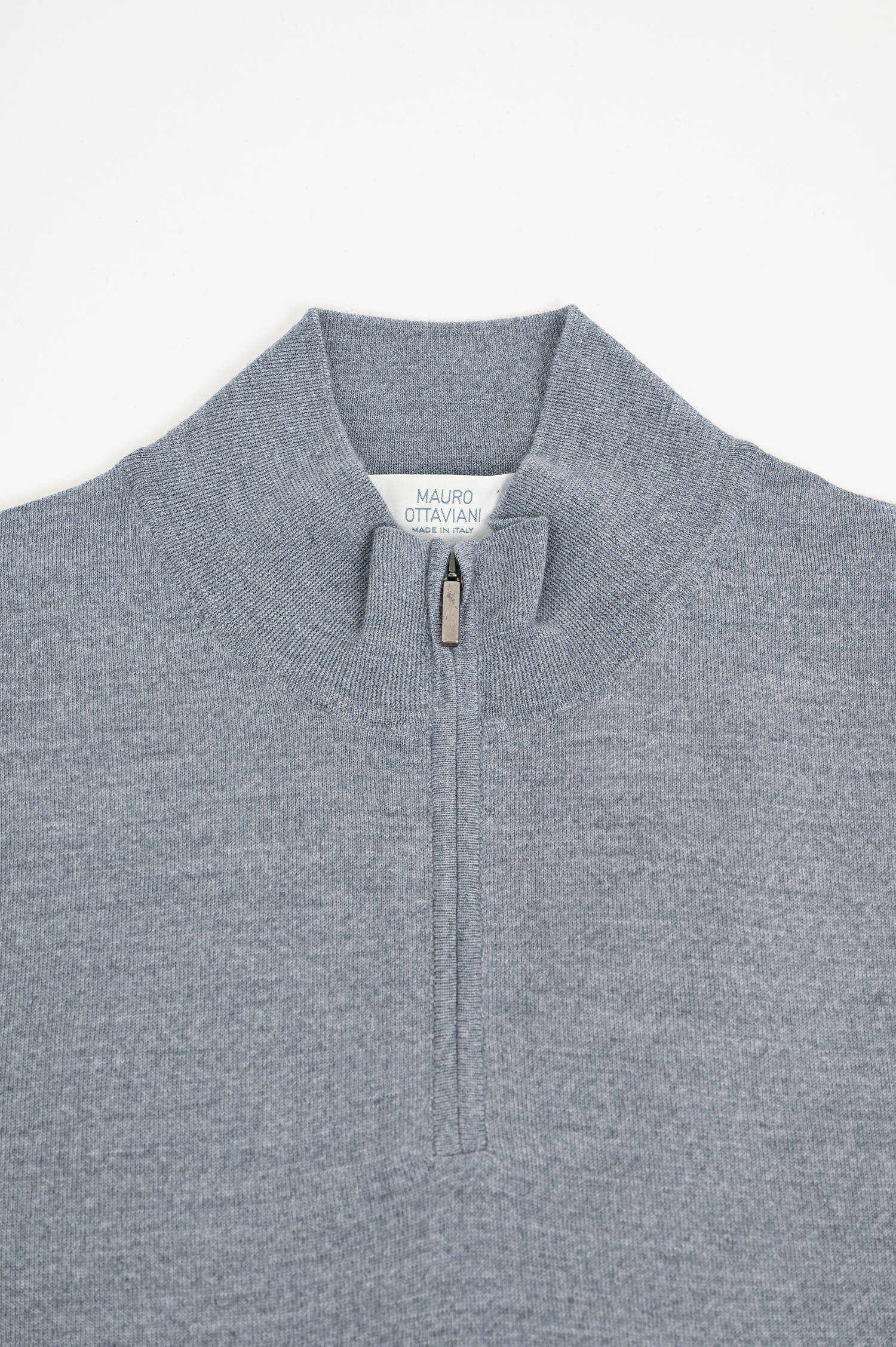 Feinstrick-Pullover aus Wolle in Grau