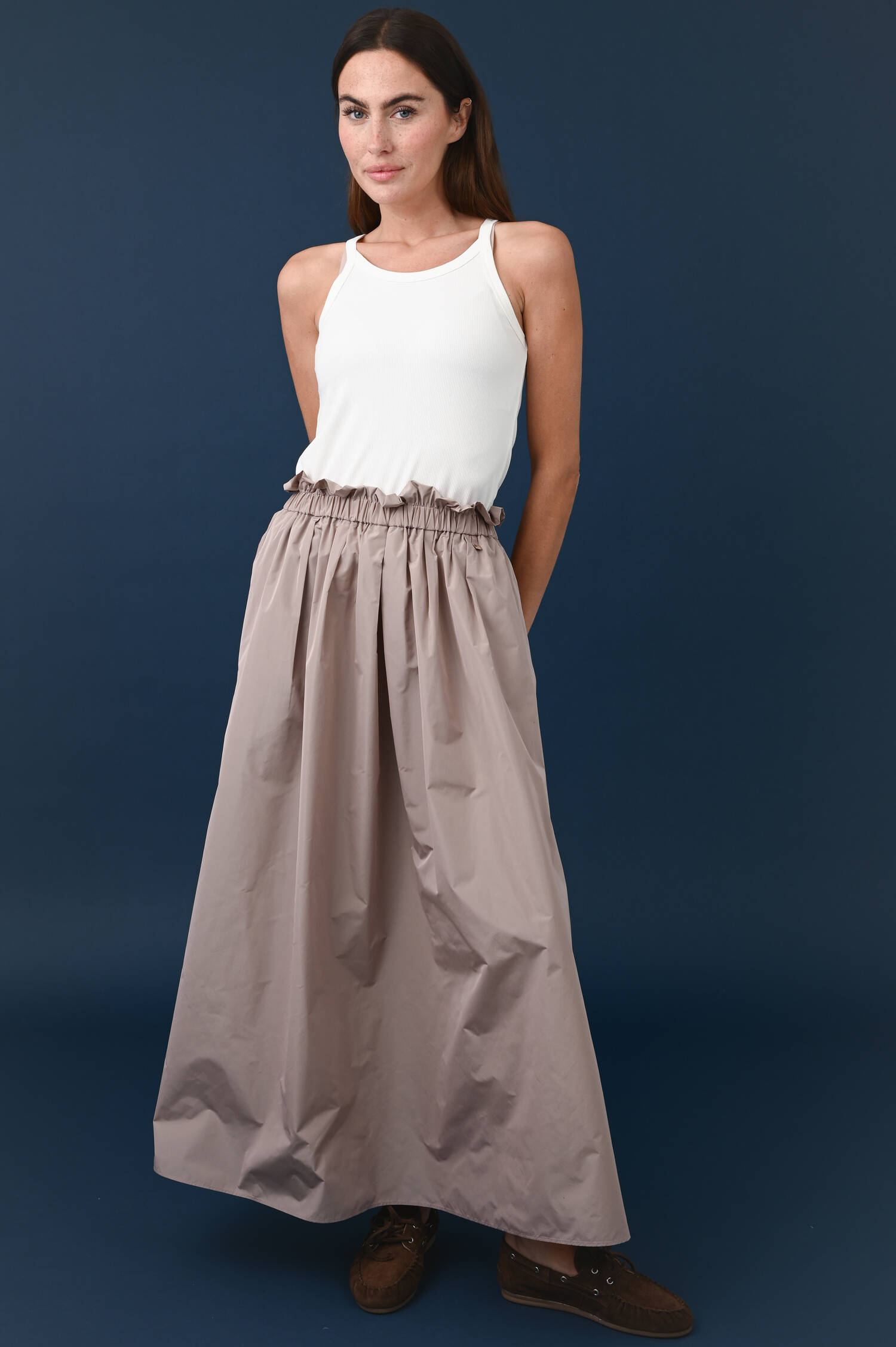 Midirock mit Rüschen am Bund in Cipriarosa Midirock mit Rüschen am Bund in Cipriarosa