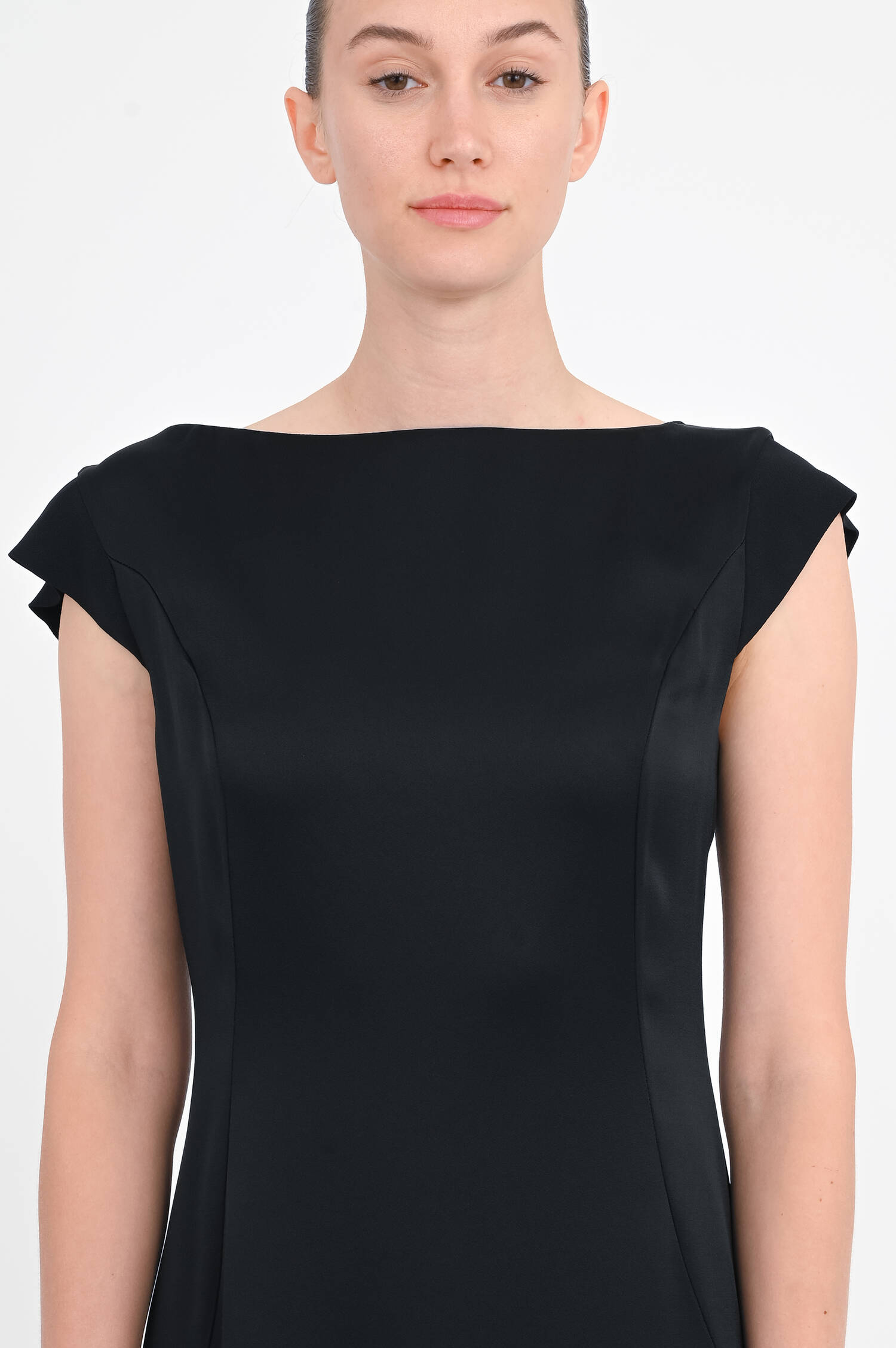 Maxi-Satinkleid in Schwarz