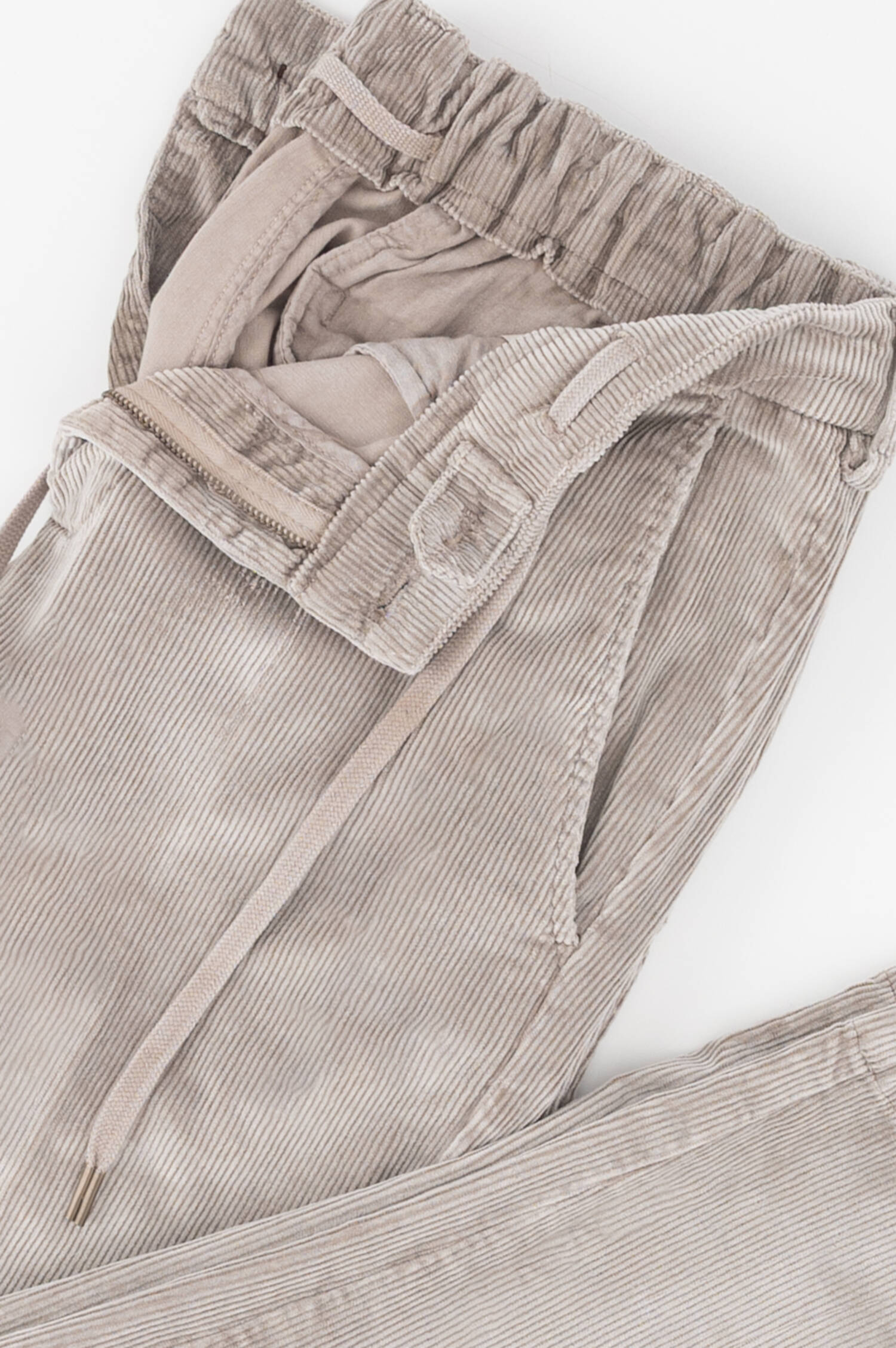 Cordhose mit Tunnelzug in Frosted Grau