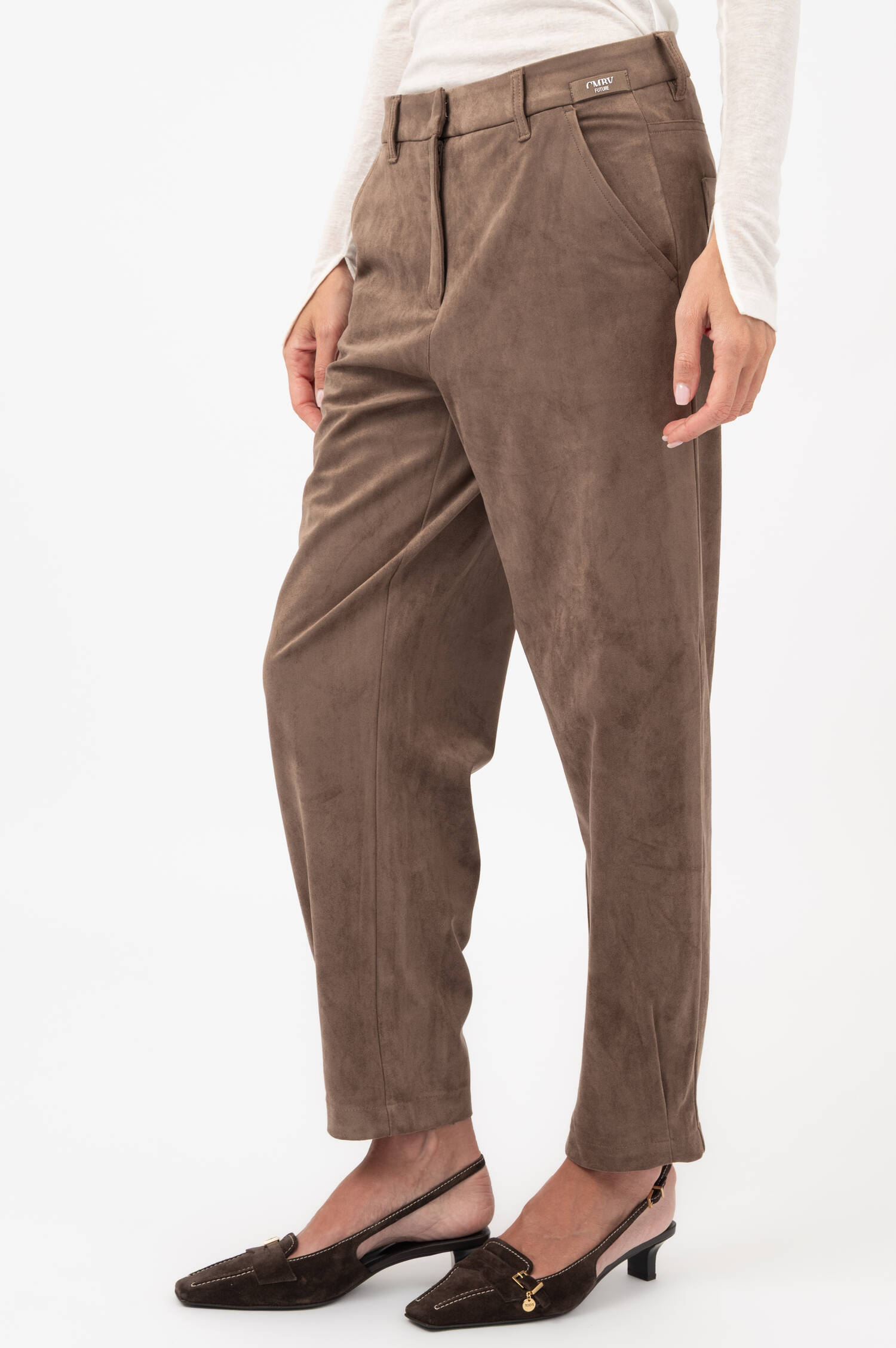 Vegane-Velourslederhose ODELIA in Braun