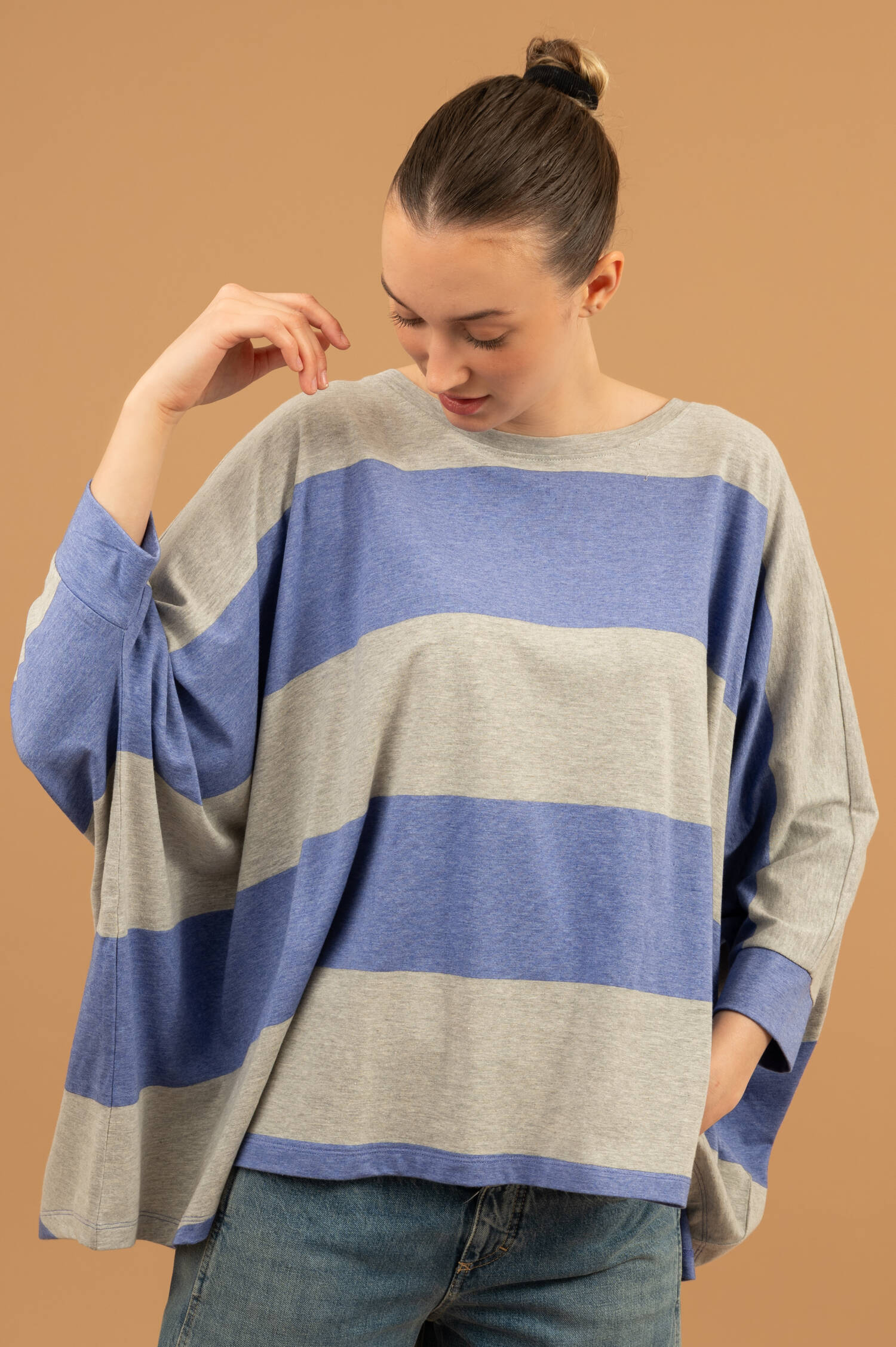 Batwingshirt BIRNEY in Irisblau/Grau