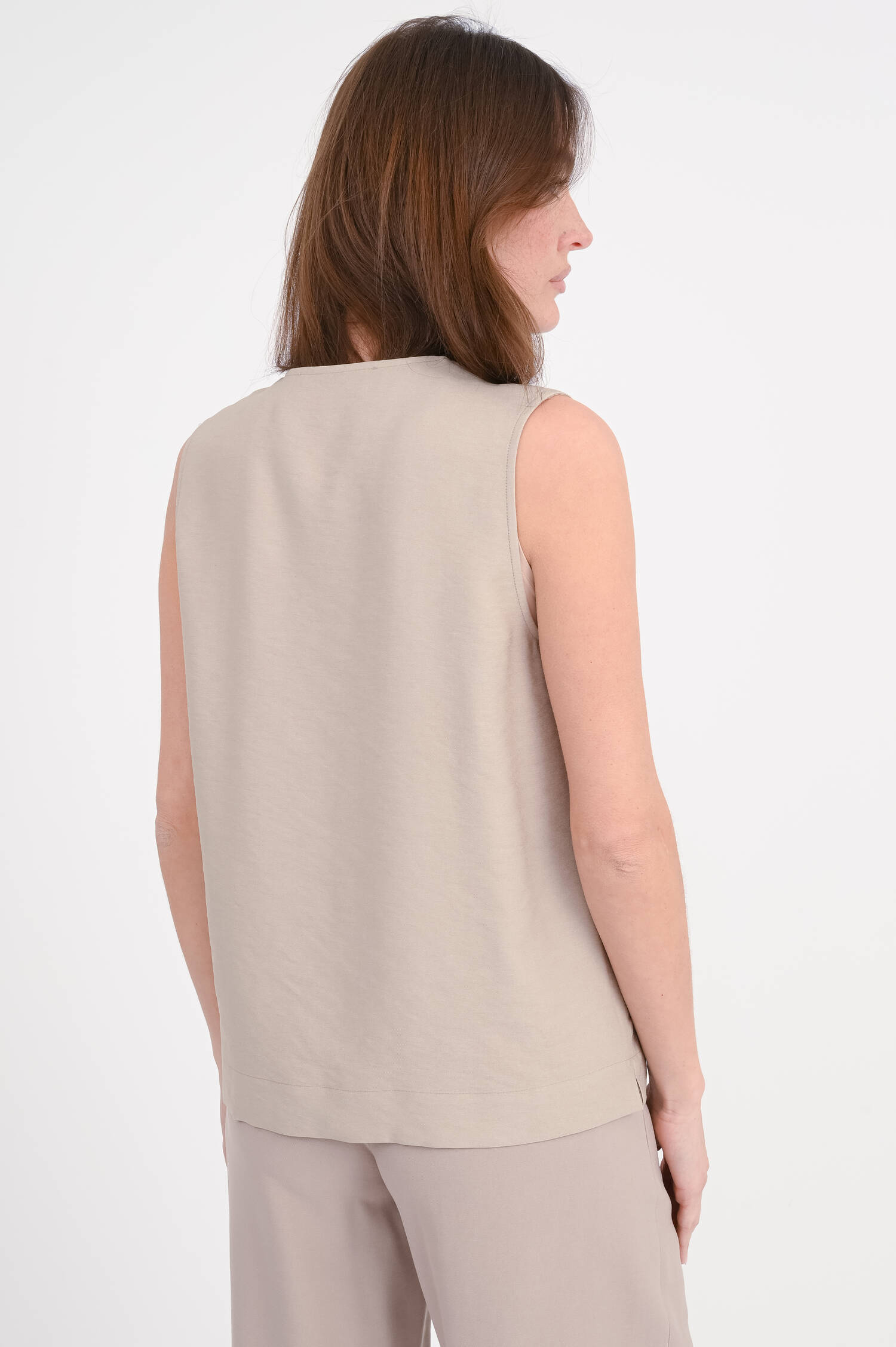 Ärmelose Weste in Taupe Ärmelose Weste in Taupe