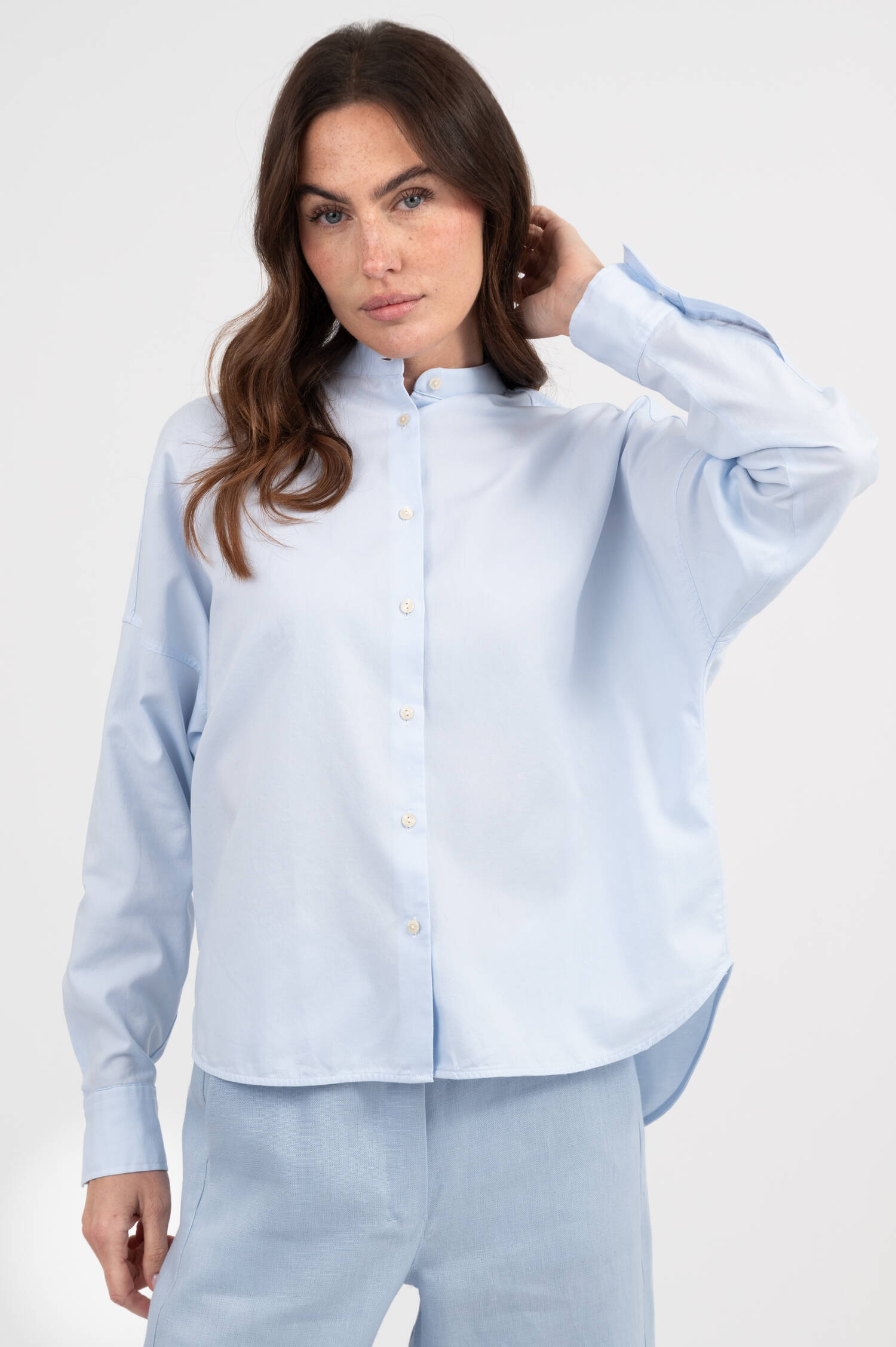Piqé Bluse LUCY in Hellblau