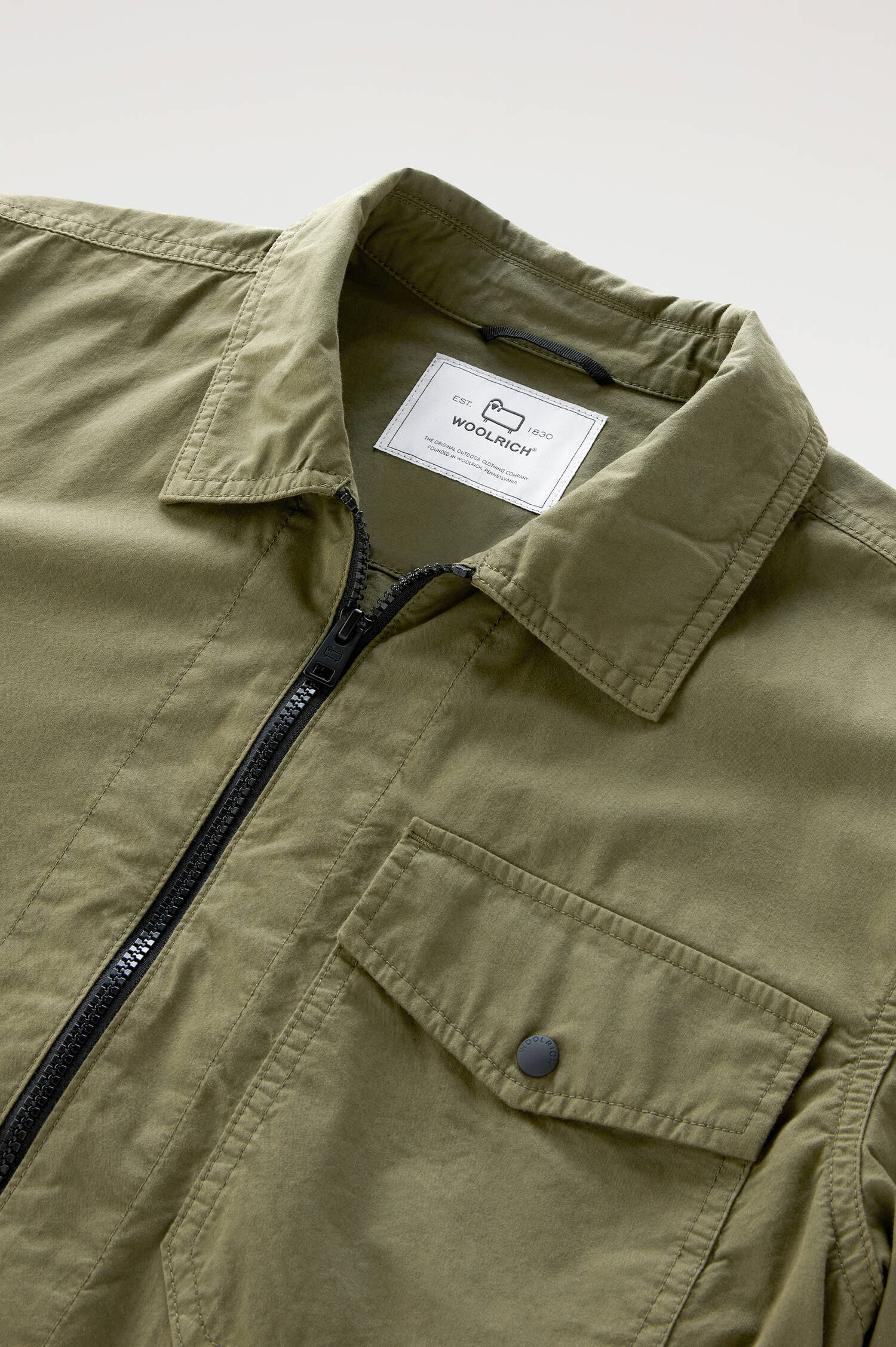Overshirt aus Baumwolle in Oliv Overshirt aus Baumwolle in Oliv