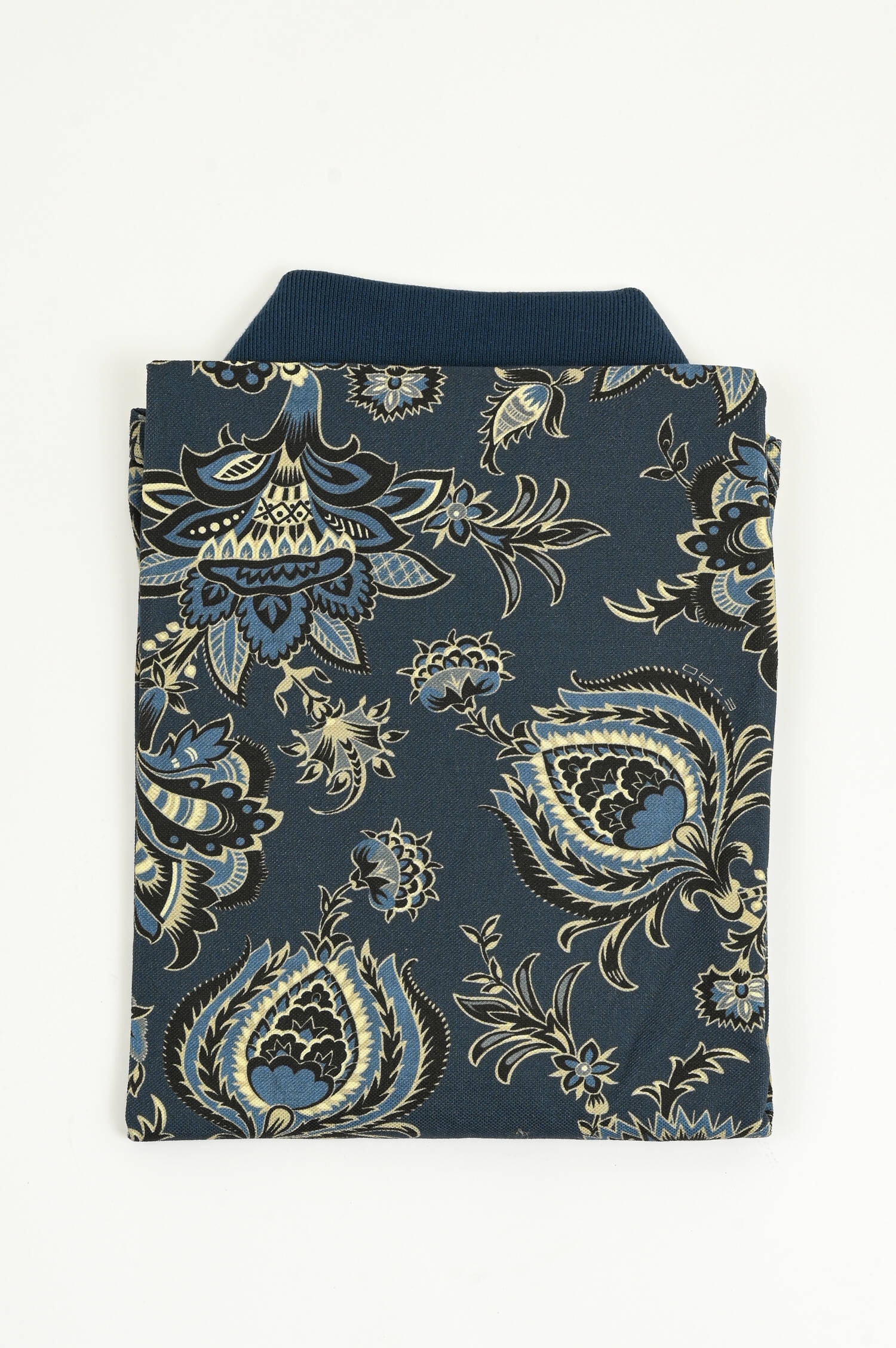 Polo-Shirt in Navy/Beige mit Paisley-Muster Polo-Shirt in Navy/Beige mit Paisley-Muster