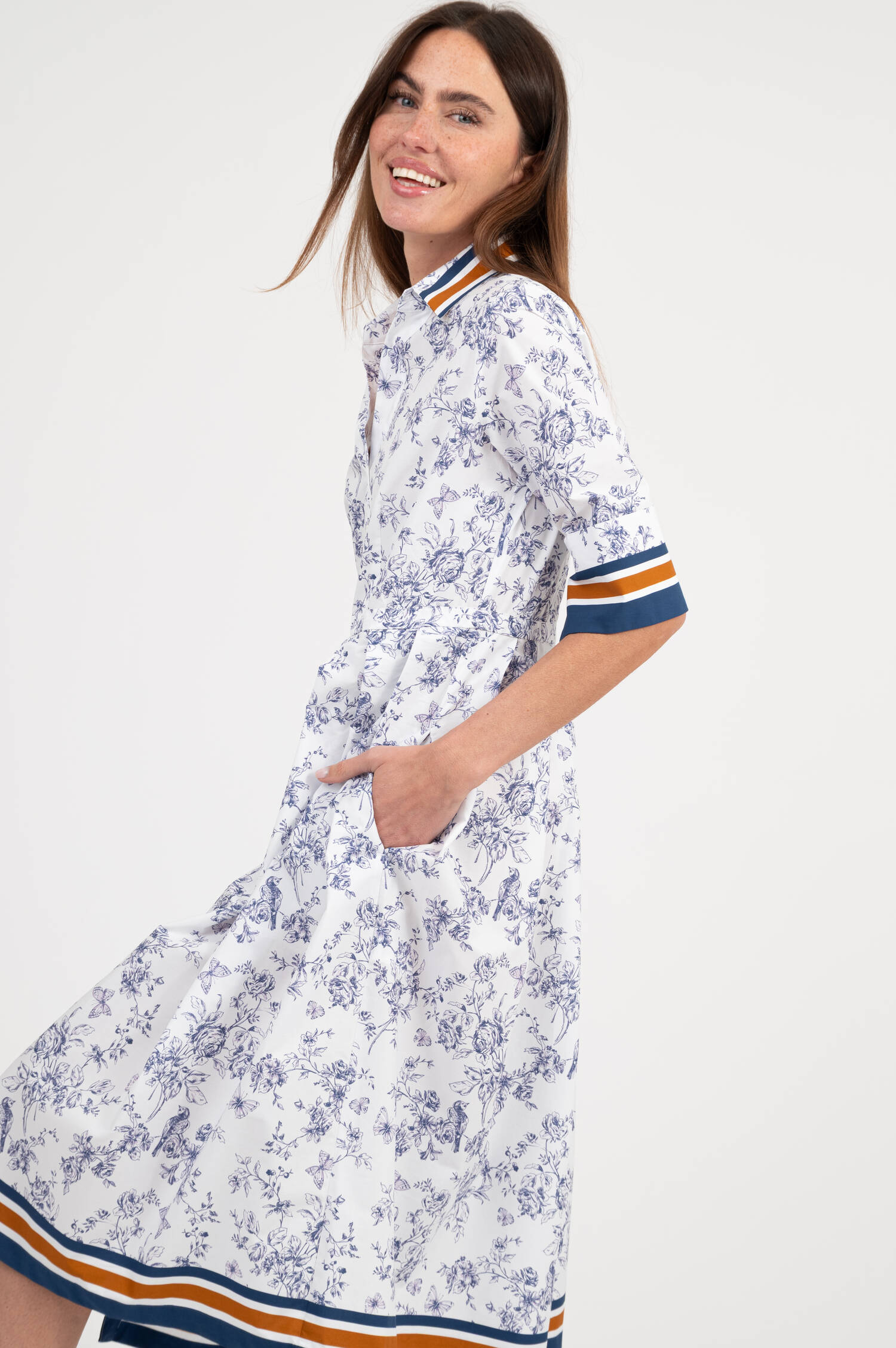 Blusenkleid AISHA mit Print in Weiß/Blau