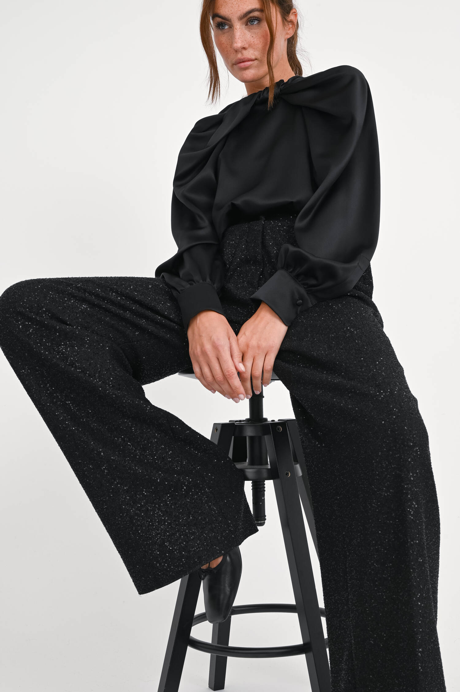 Hose mit Pailletten in Schwarz