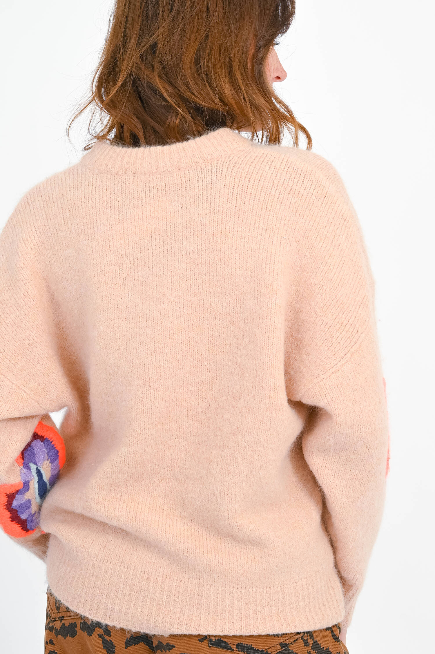 Pullover mit floralen-Stickereien in Rosa