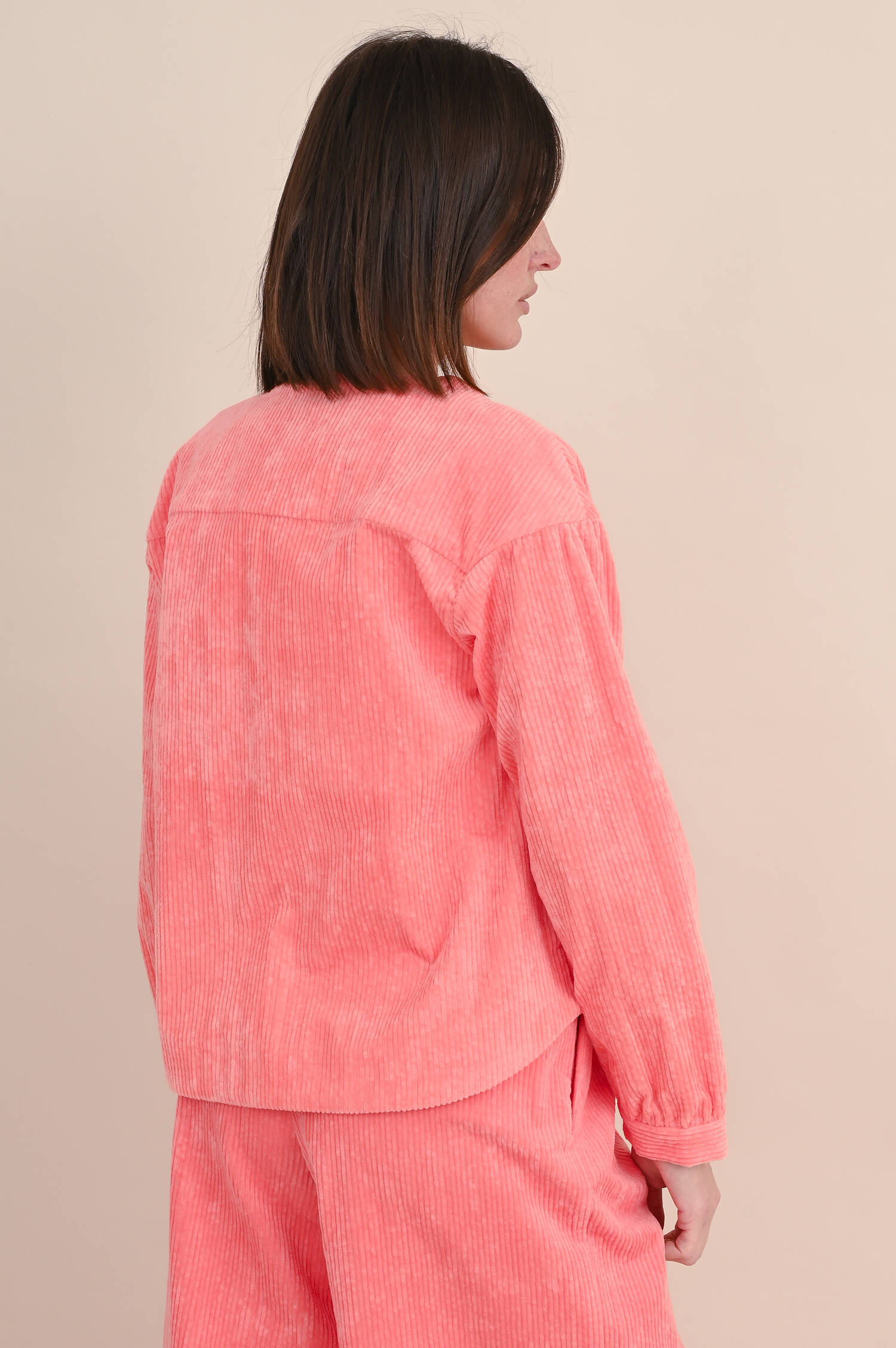 Cord-Jäckchen in Koralle