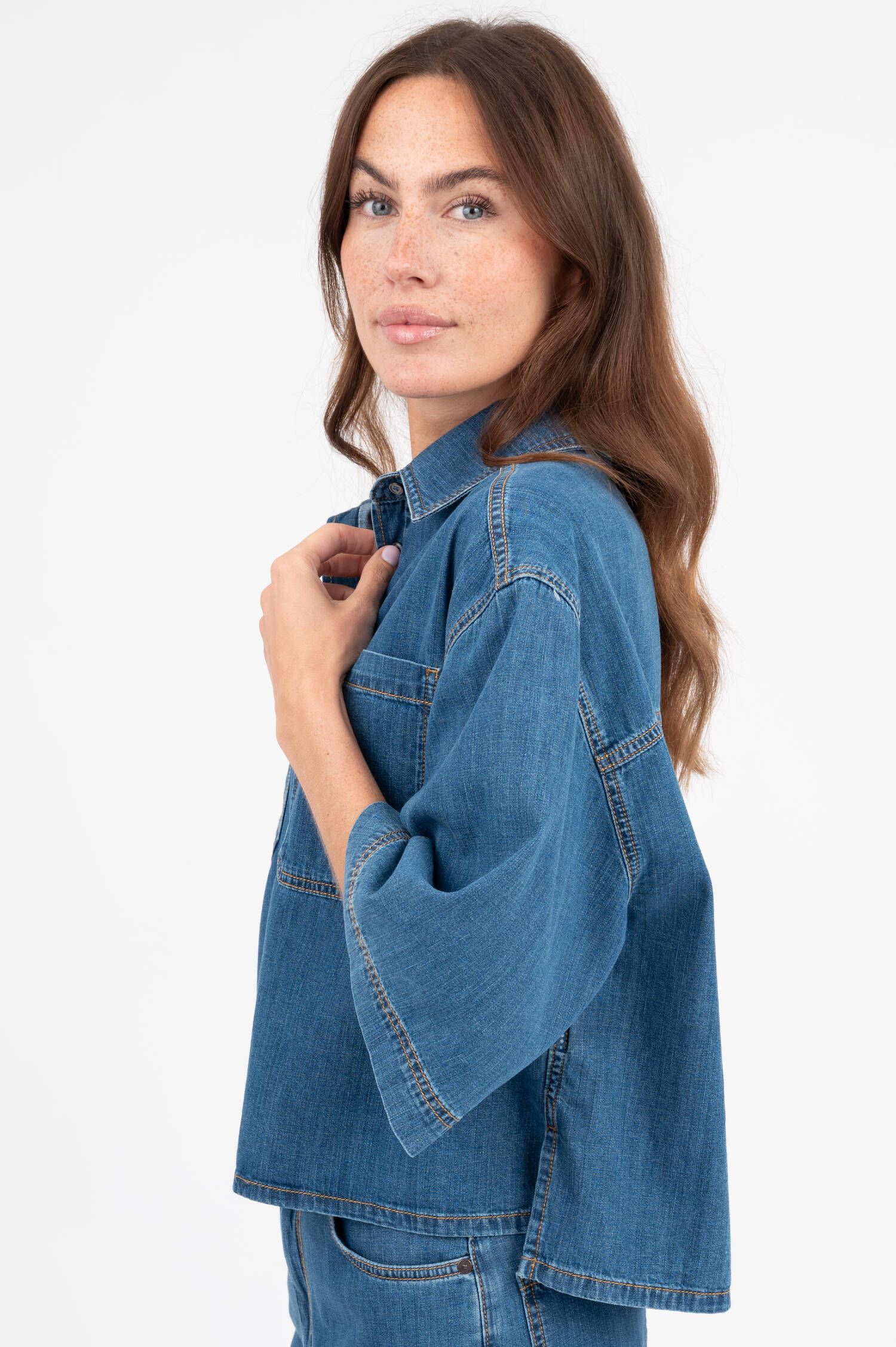 Jeansbluse ZANNATA in Mittelblau Jeansbluse ZANNATA in Mittelblau