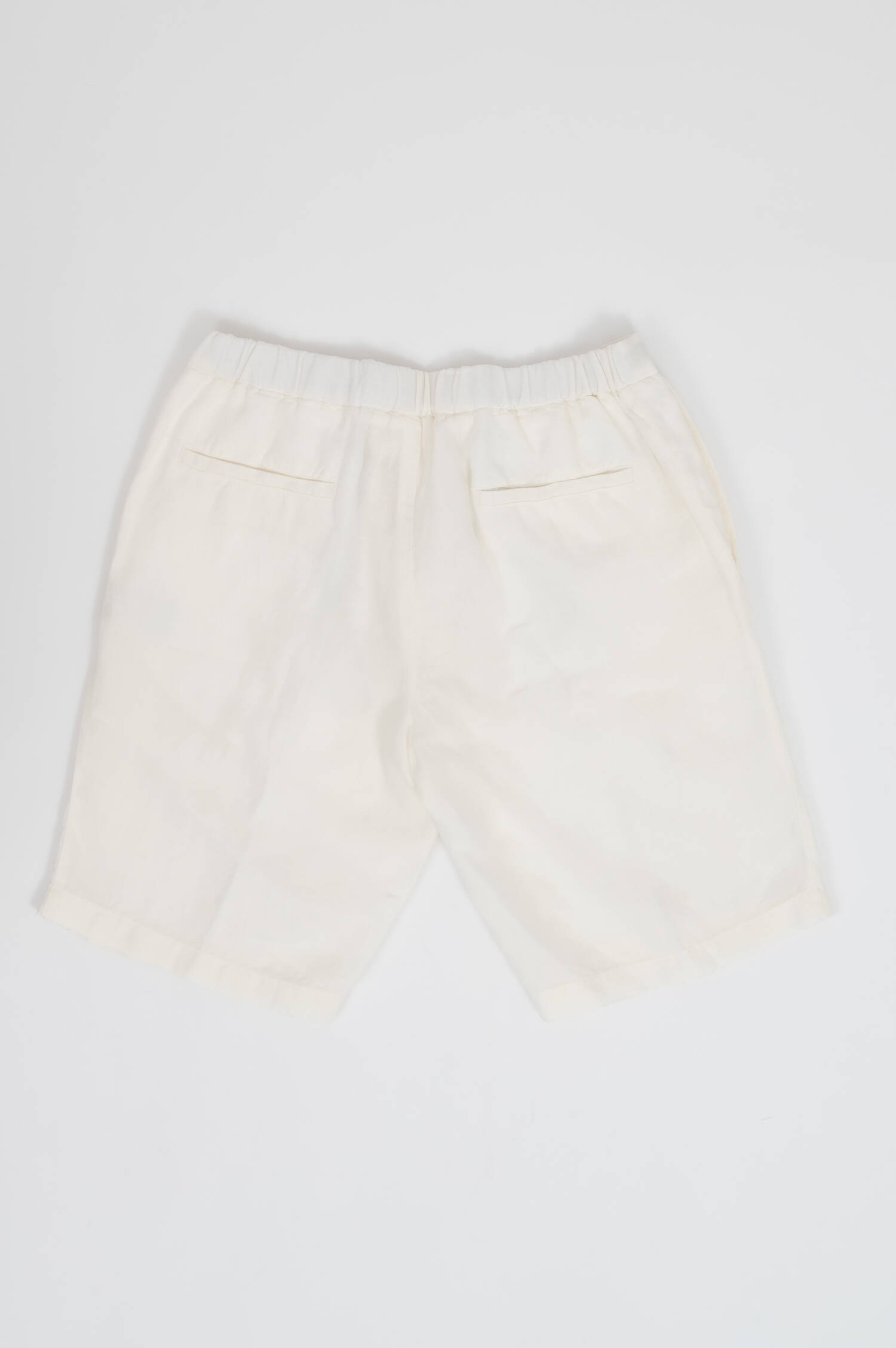 Leinen Bermuda in Weiß