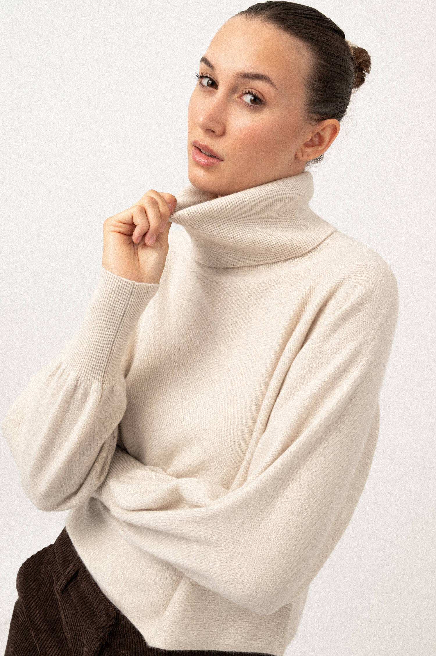 Woll-Cashmere Rollkragen Pullover in Beige