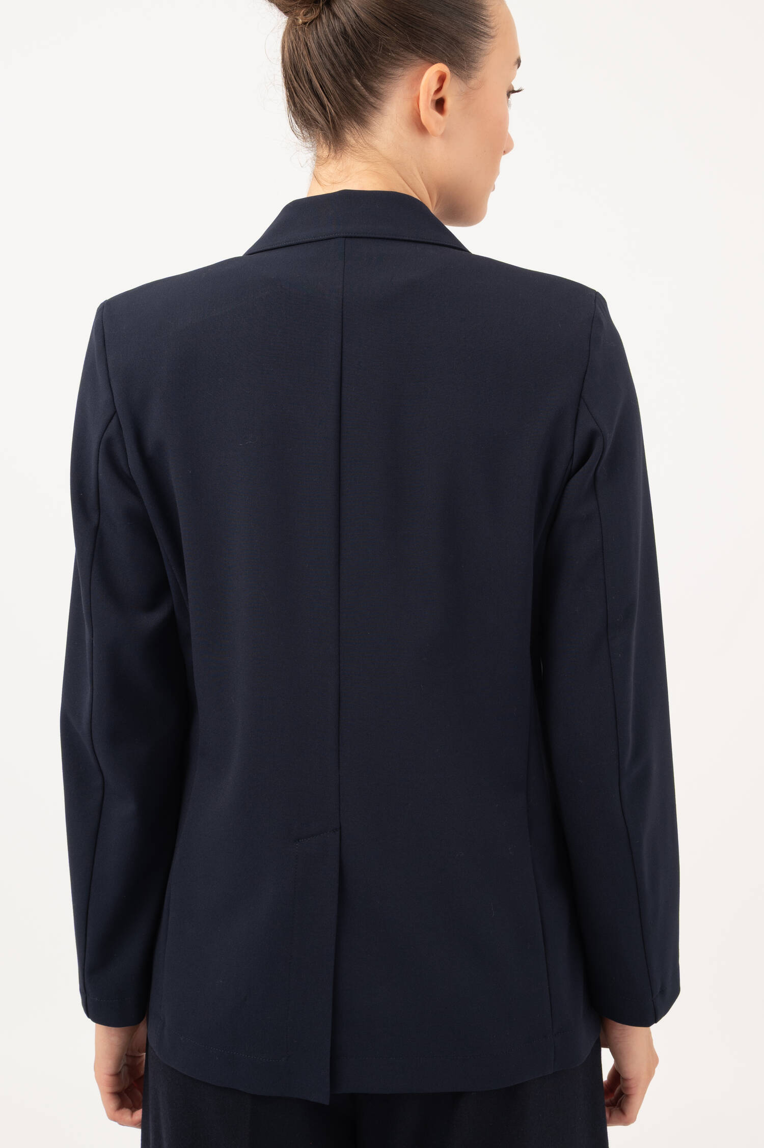 Blazer mit Spitzkragen in Navy Blazer mit Spitzkragen in Navy