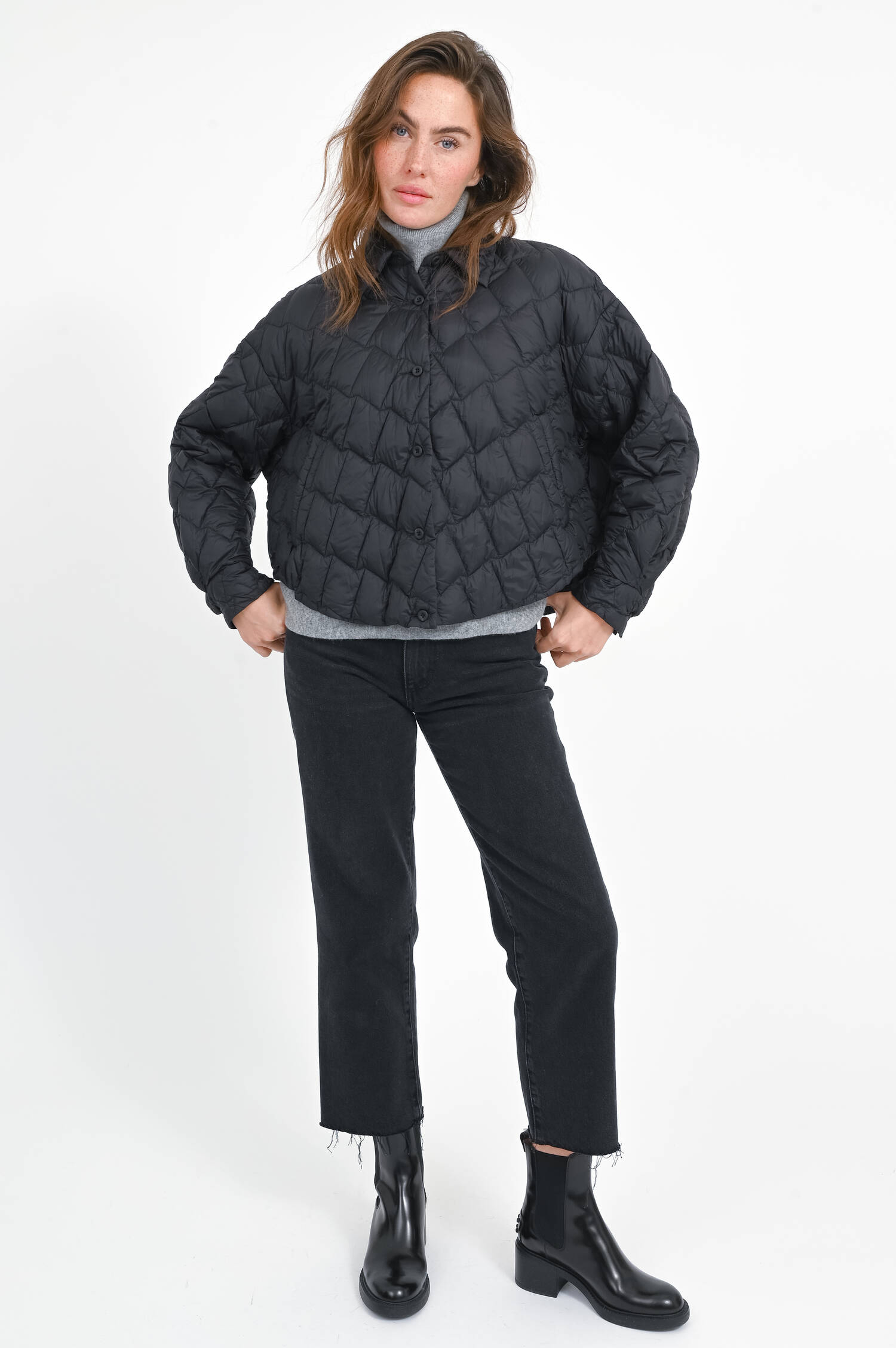 Daunenjacke mit Stepp-Optik in Black