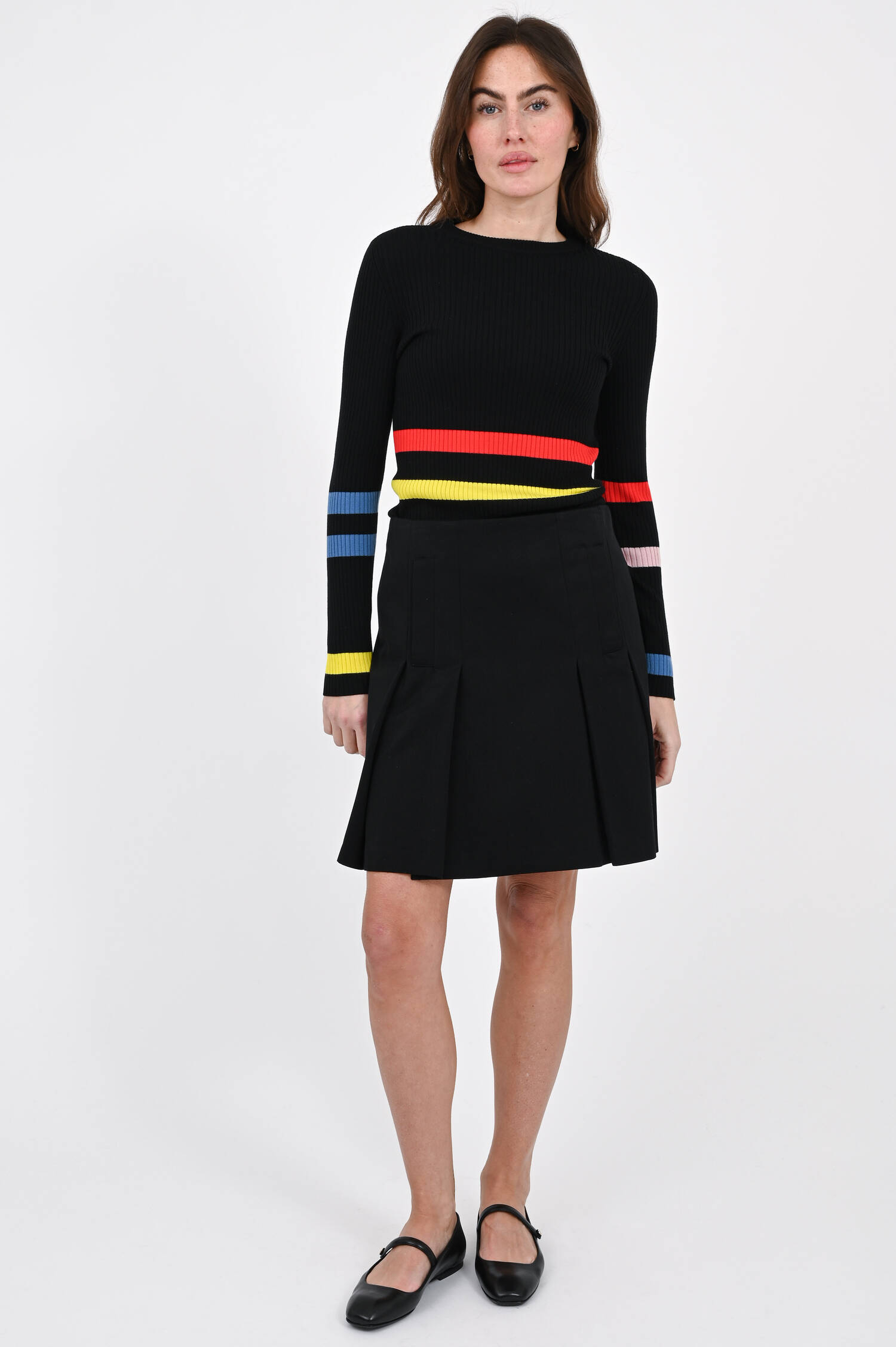 Mini-Rock mit Kellerfalten in Black