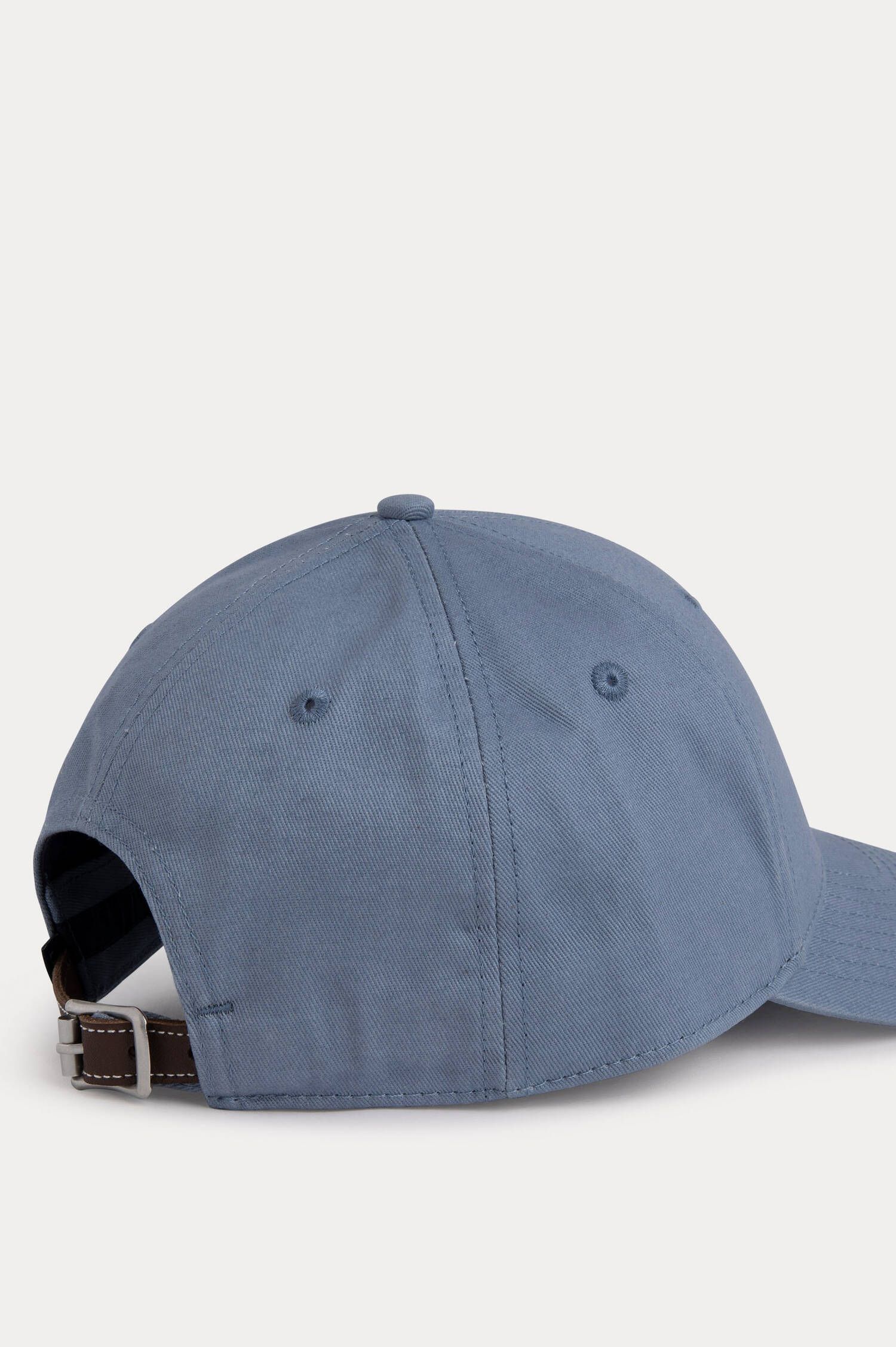 Baseball-Cap mit Schriftzug in Mittelblau Baseball-Cap mit Schriftzug in Mittelblau