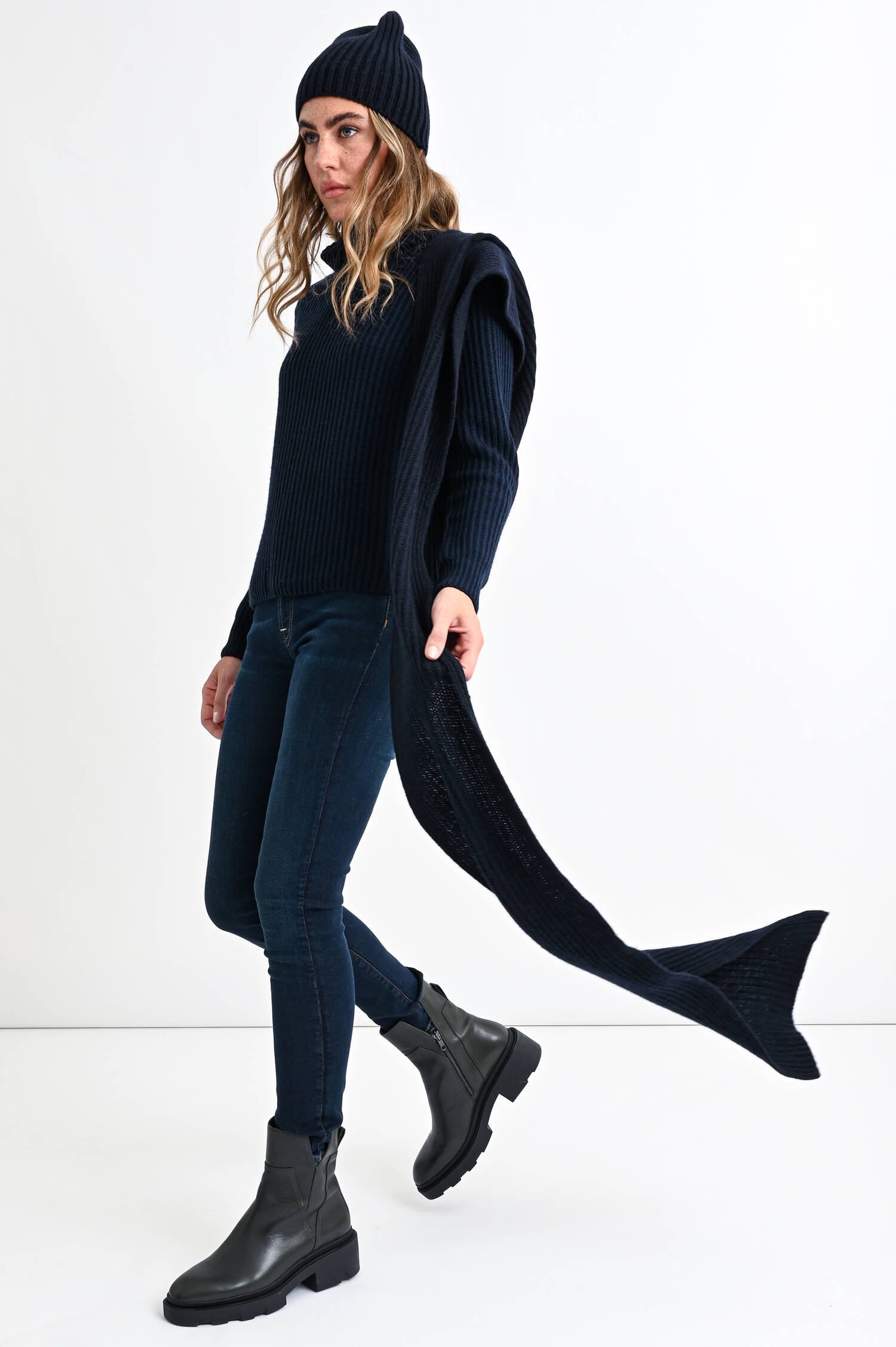 Rippstrick-Schal aus Cashmere in Midnight 