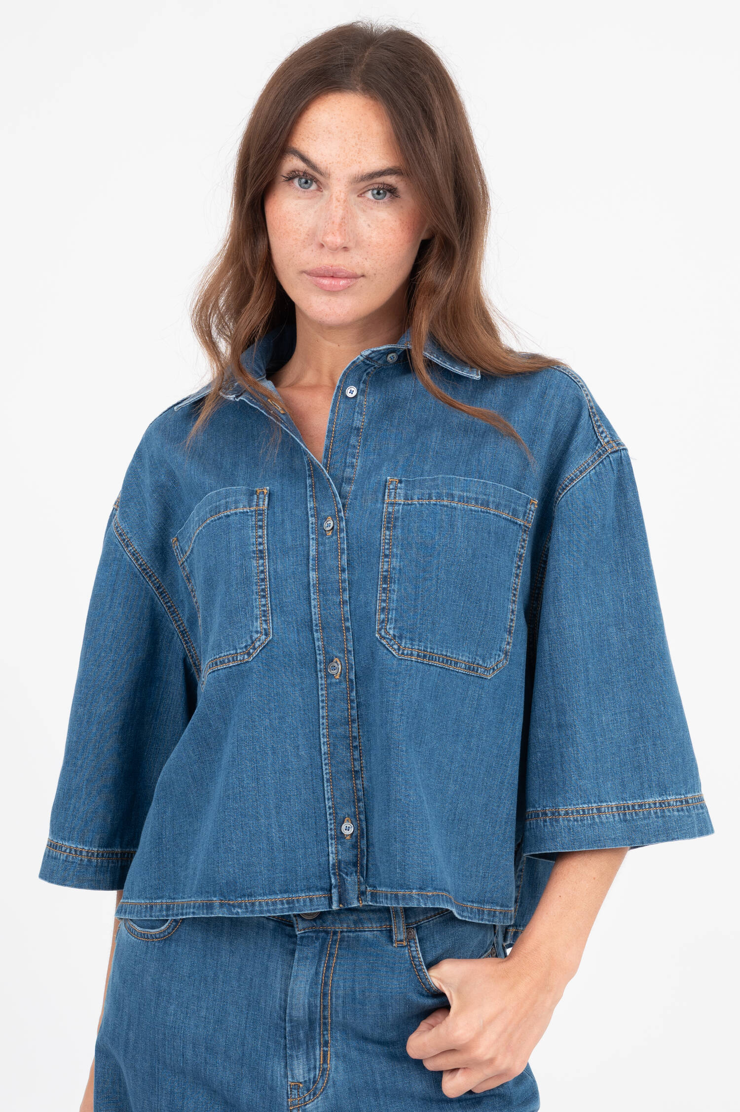 Jeansbluse ZANNATA in Mittelblau Jeansbluse ZANNATA in Mittelblau