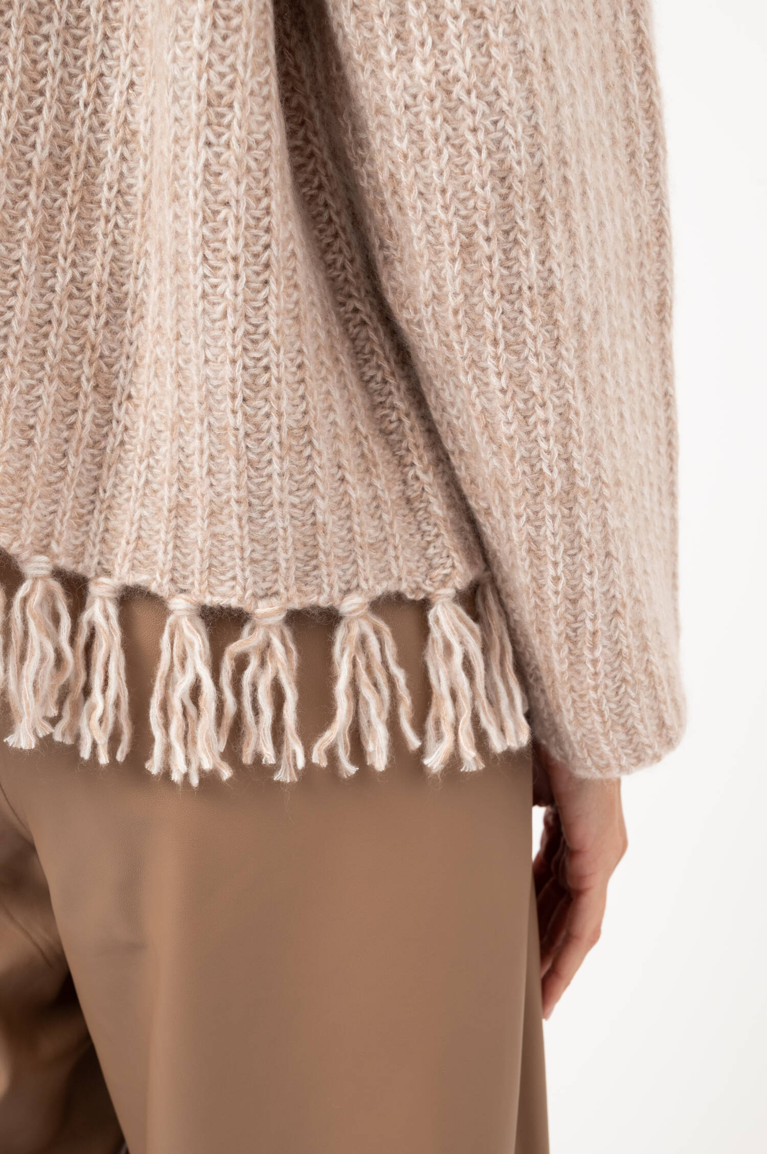 Cardigan mit Fransen in Rosa meliert Cardigan mit Fransen in Rosa meliert