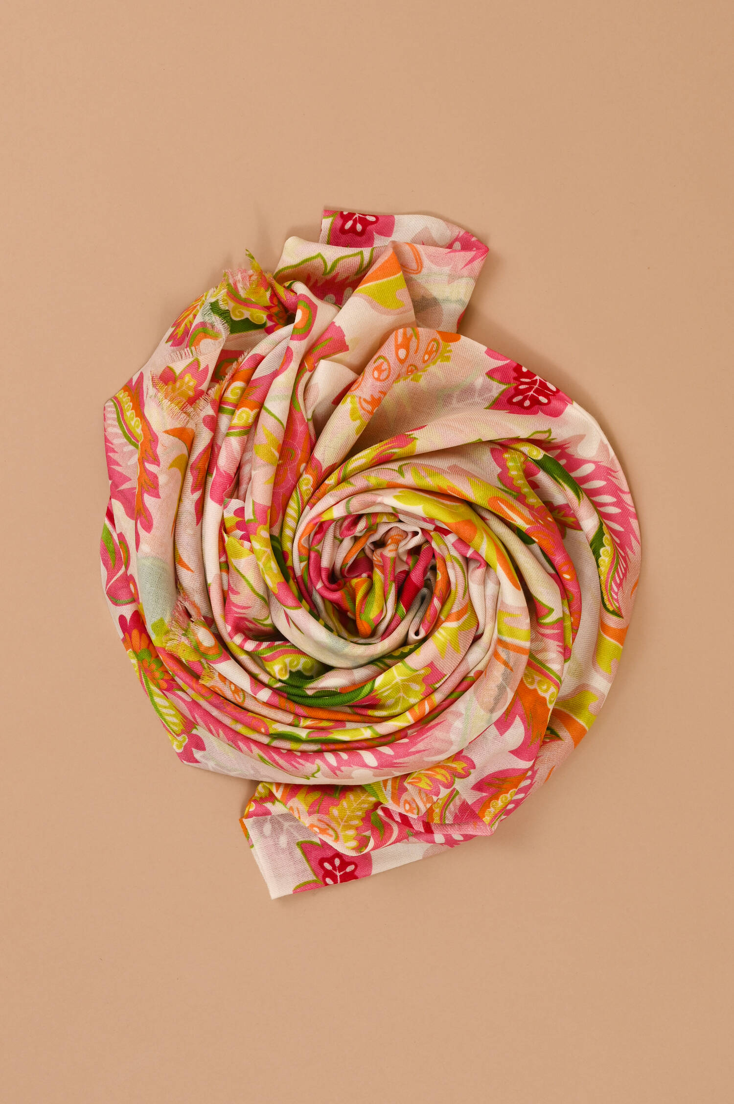 Wolltuch in Pink Buttercup gemustert