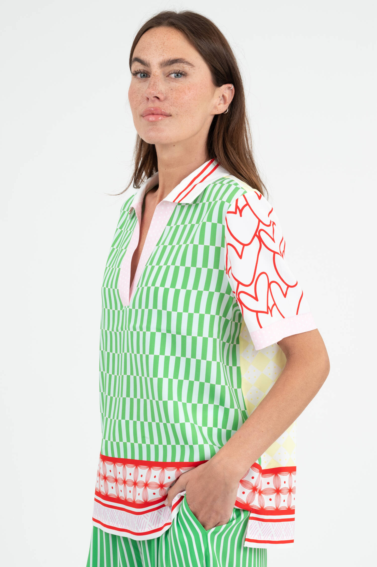 Blusenshirt mit Allover Print in Multicolor
