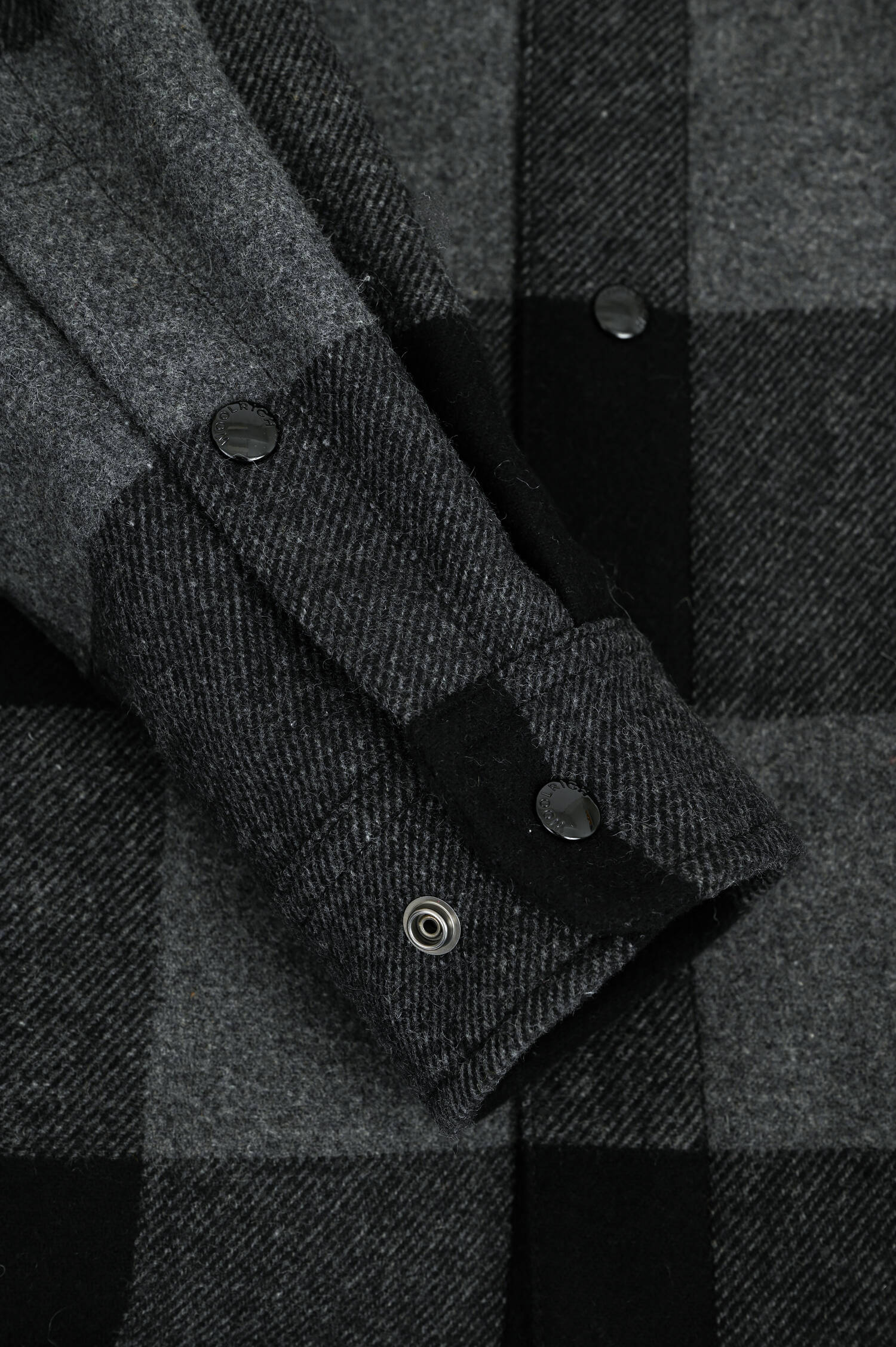 Wattierte Karojacke in Grau