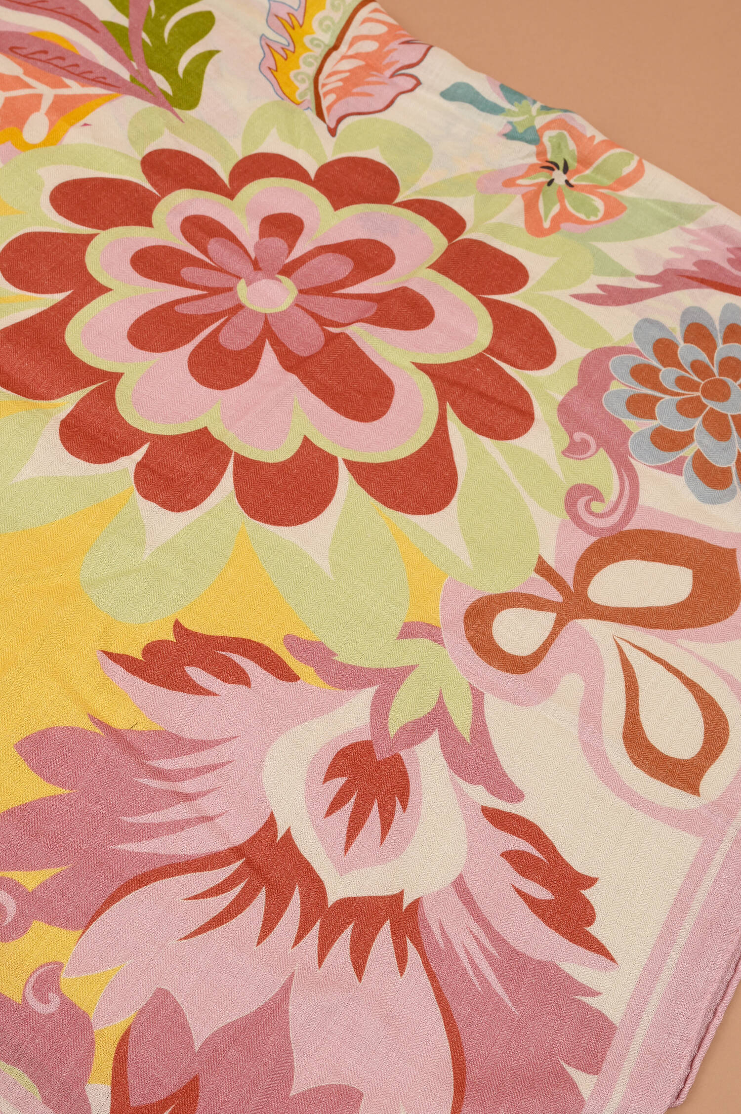 Cashmere-Seiden Tuch in Yolk Pastel Multicolor