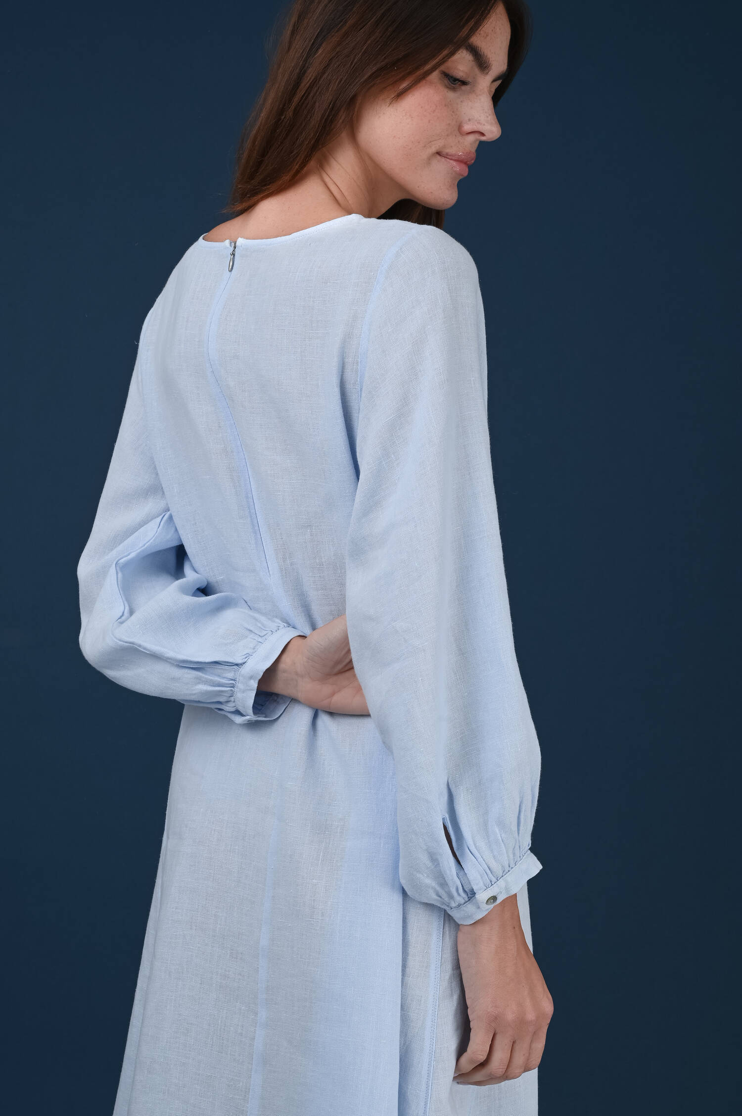 Leinenkleid in Riverblau Leinenkleid in Riverblau