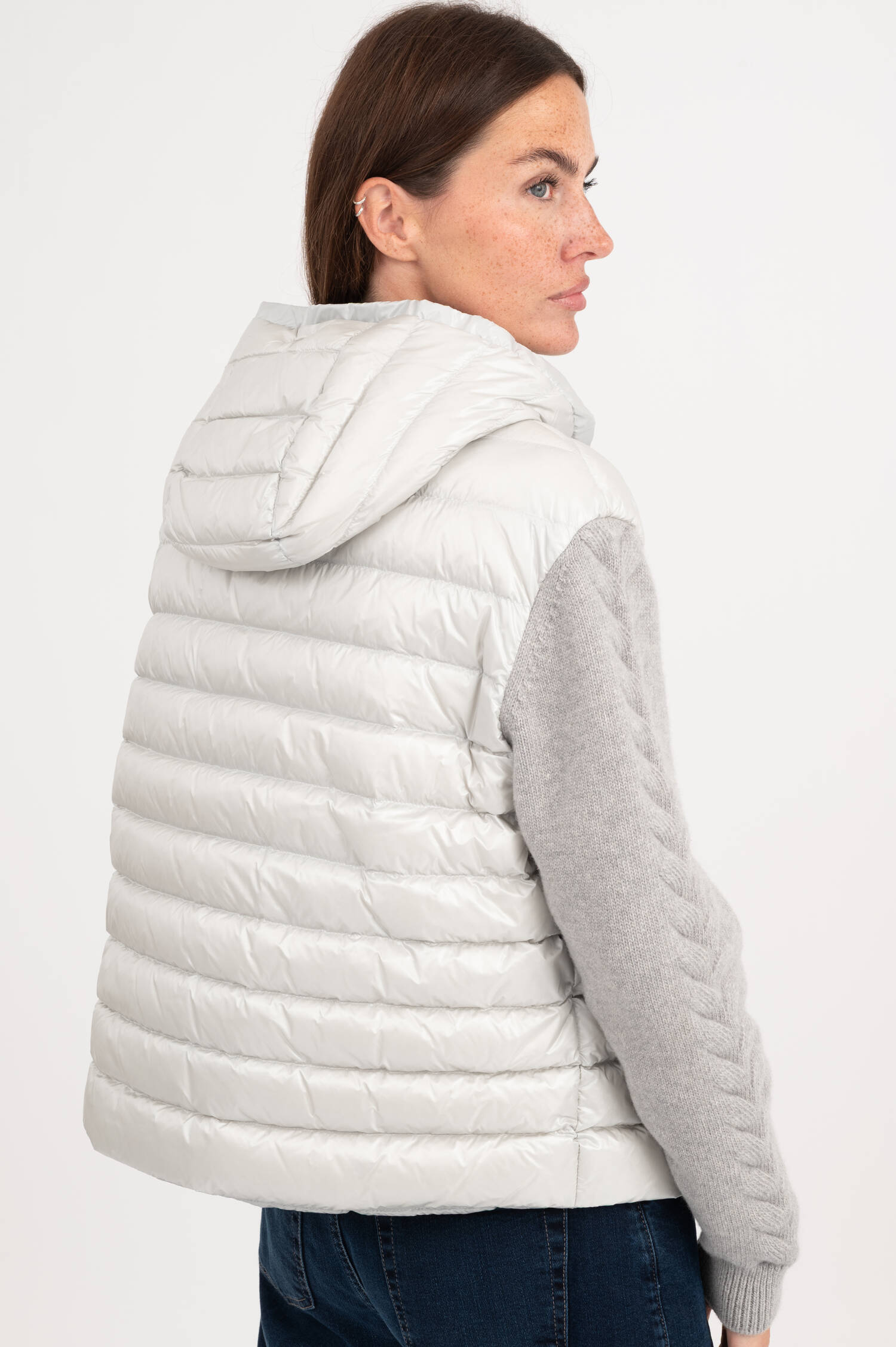 Kurze Hybridjacke in Hellgrau