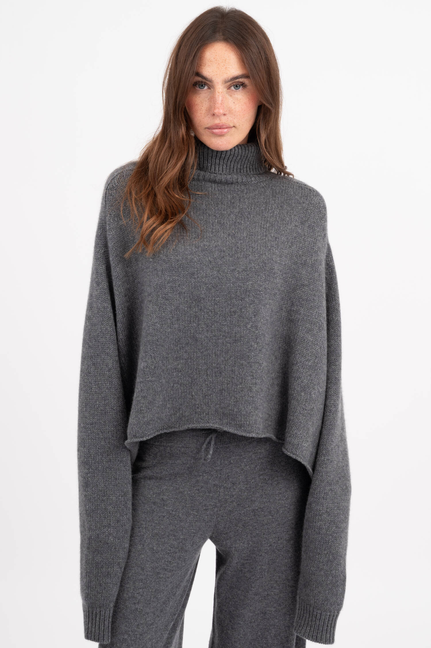 Cashmere-Rollkragen CATHIE in Graphite