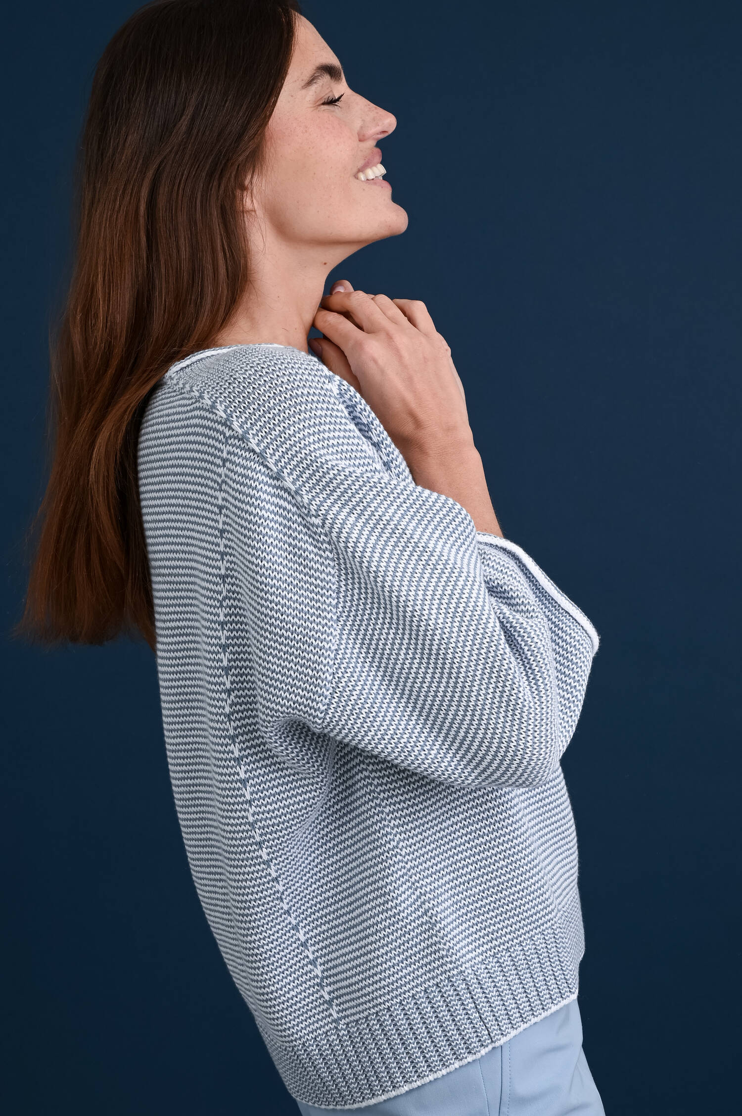 Gestreifter U-Boot Pullover in Blau/Weiß