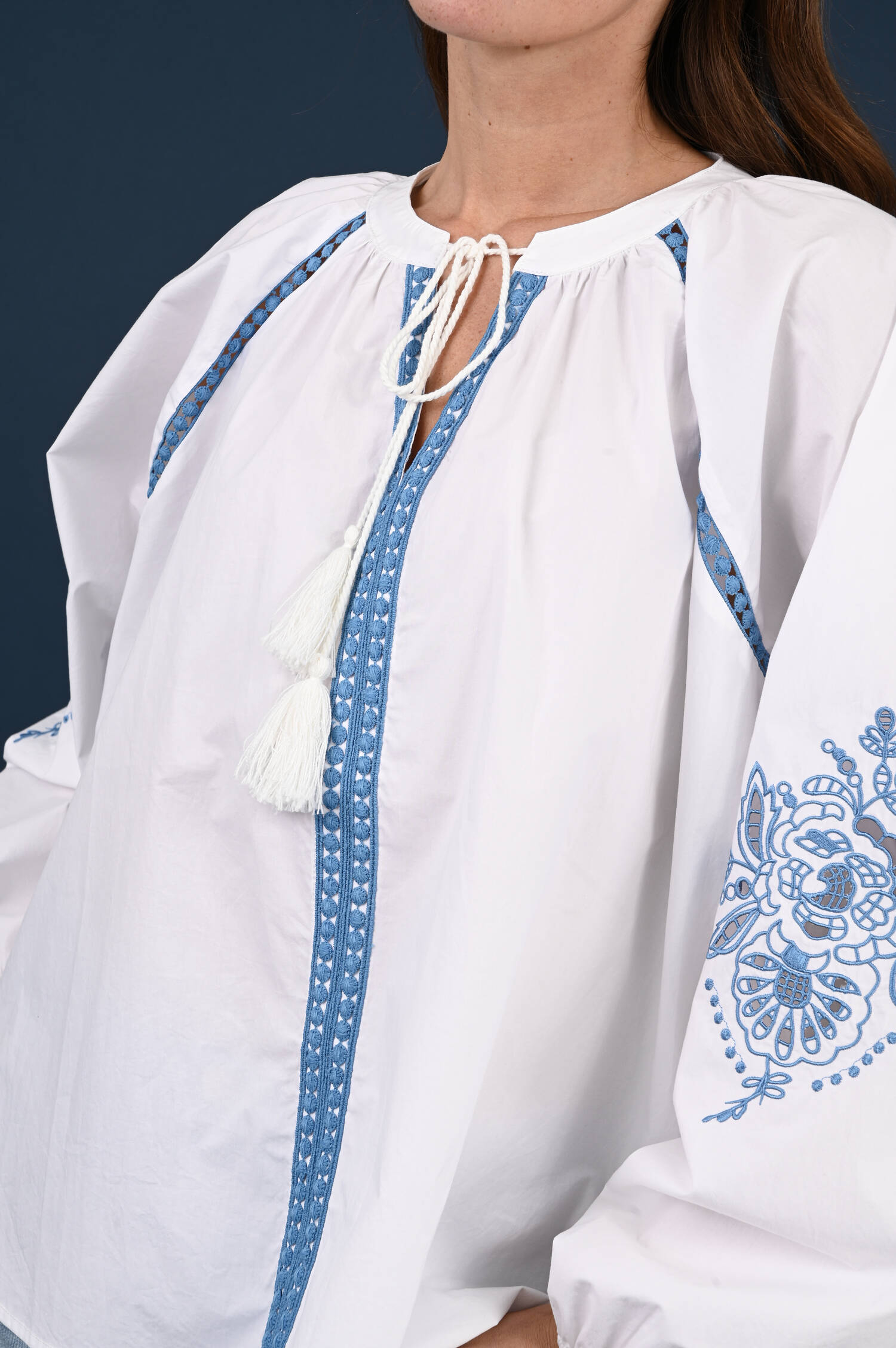 Ethno Tunika in Weiß/Blau Ethno Tunika in Weiß/Blau