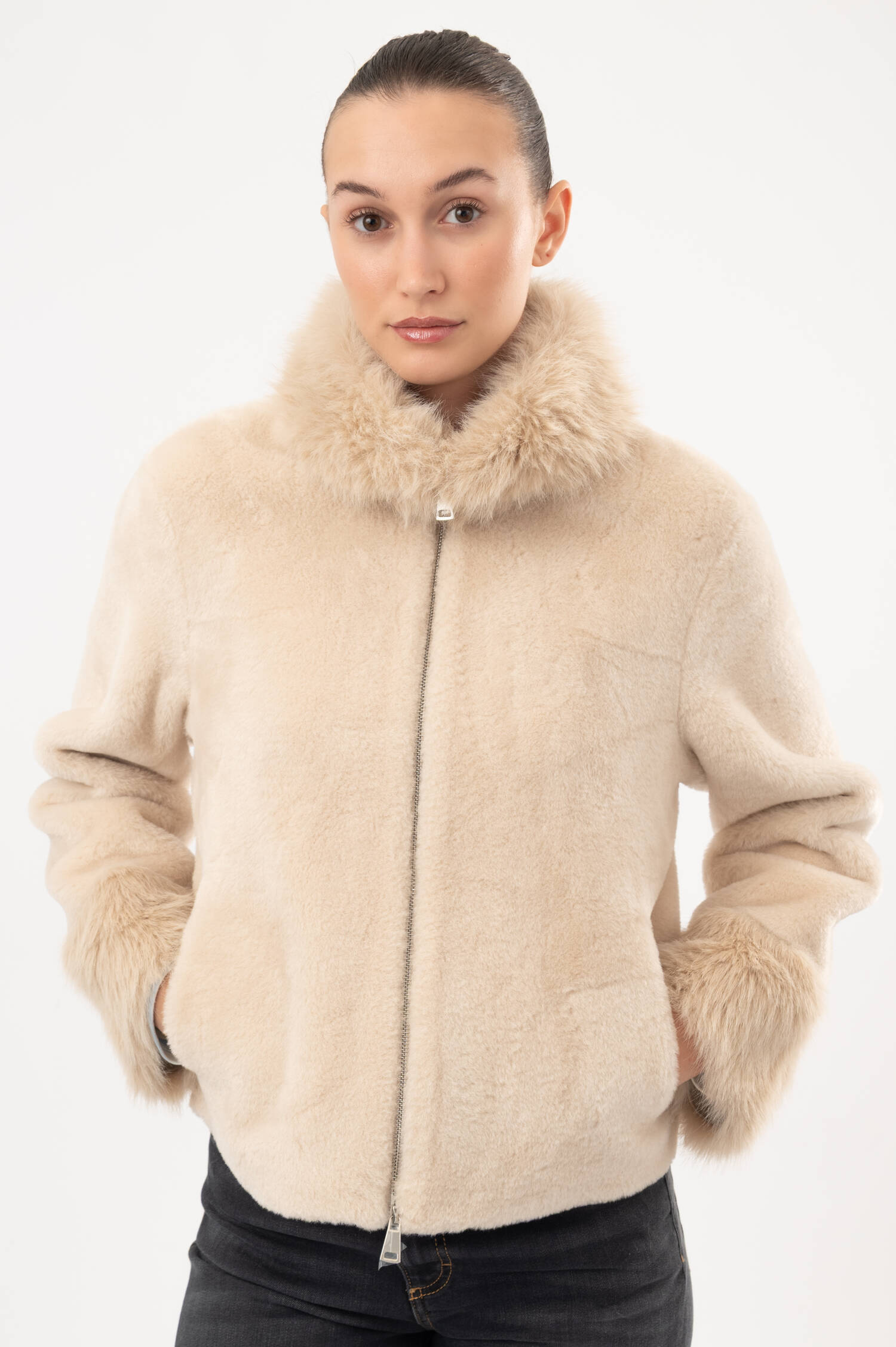 Faux-Fur-Jacke XANA TOSCANY in Beige Faux-Fur-Jacke XANA TOSCANY in Beige