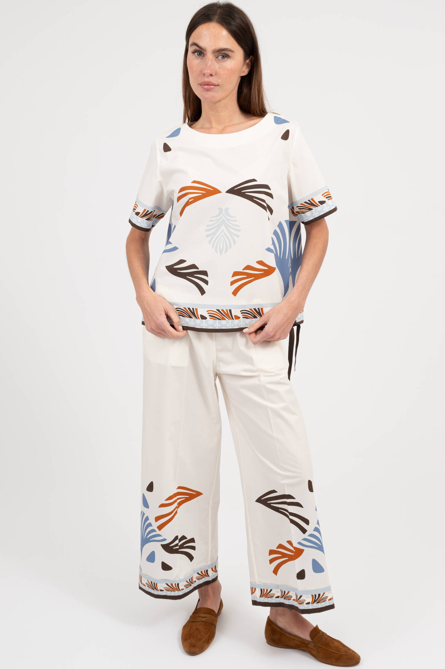 Blusenshirt mit Print in Weiß