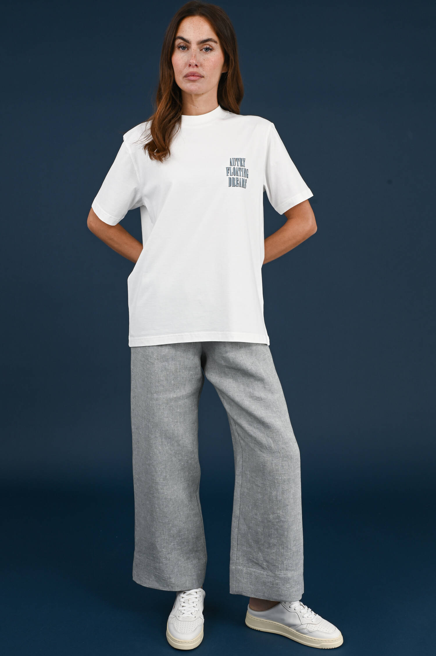 T-Shirt FLOATING DREAMS in Weiß