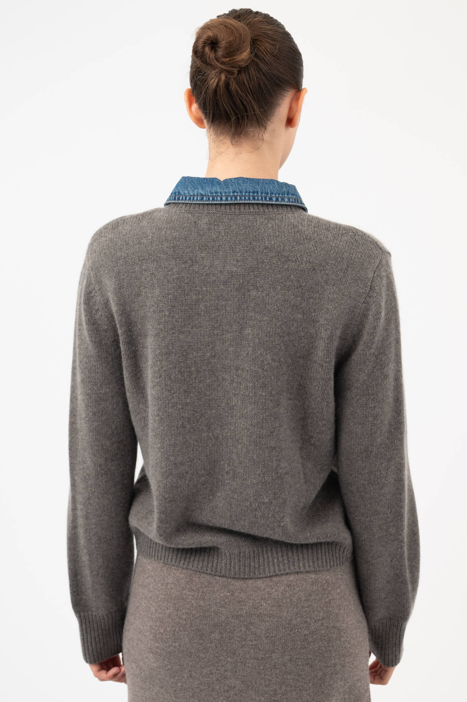 Strickjacke mit Denim-Einsatz in Taupe/Blau Strickjacke mit Denim-Einsatz in Taupe/Blau